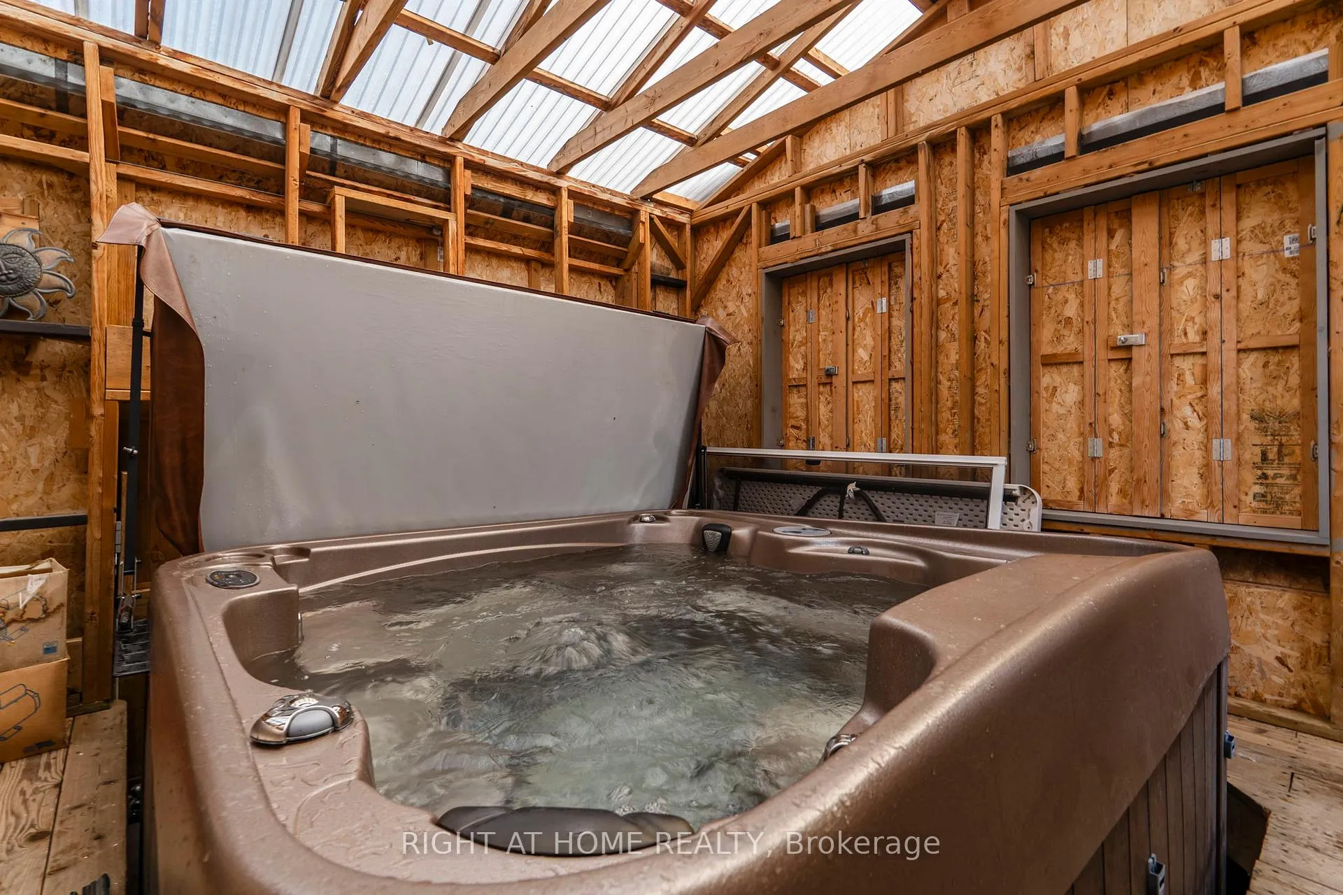 Photo 9 of 16 O'neill Circle, Springwater, Phelpston — HOMEH
