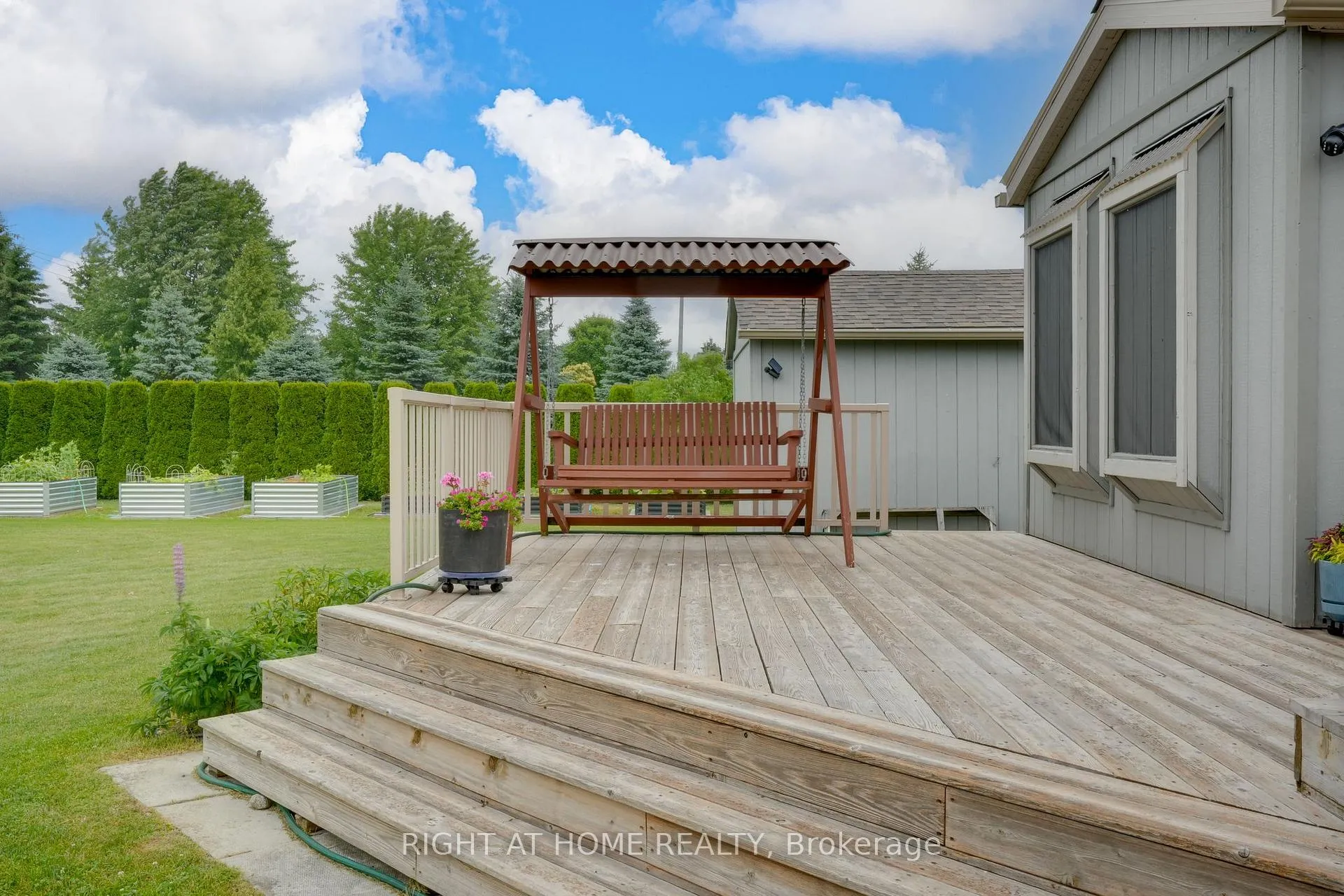 Photo 10 of 16 O'neill Circle, Springwater, Phelpston — HOMEH