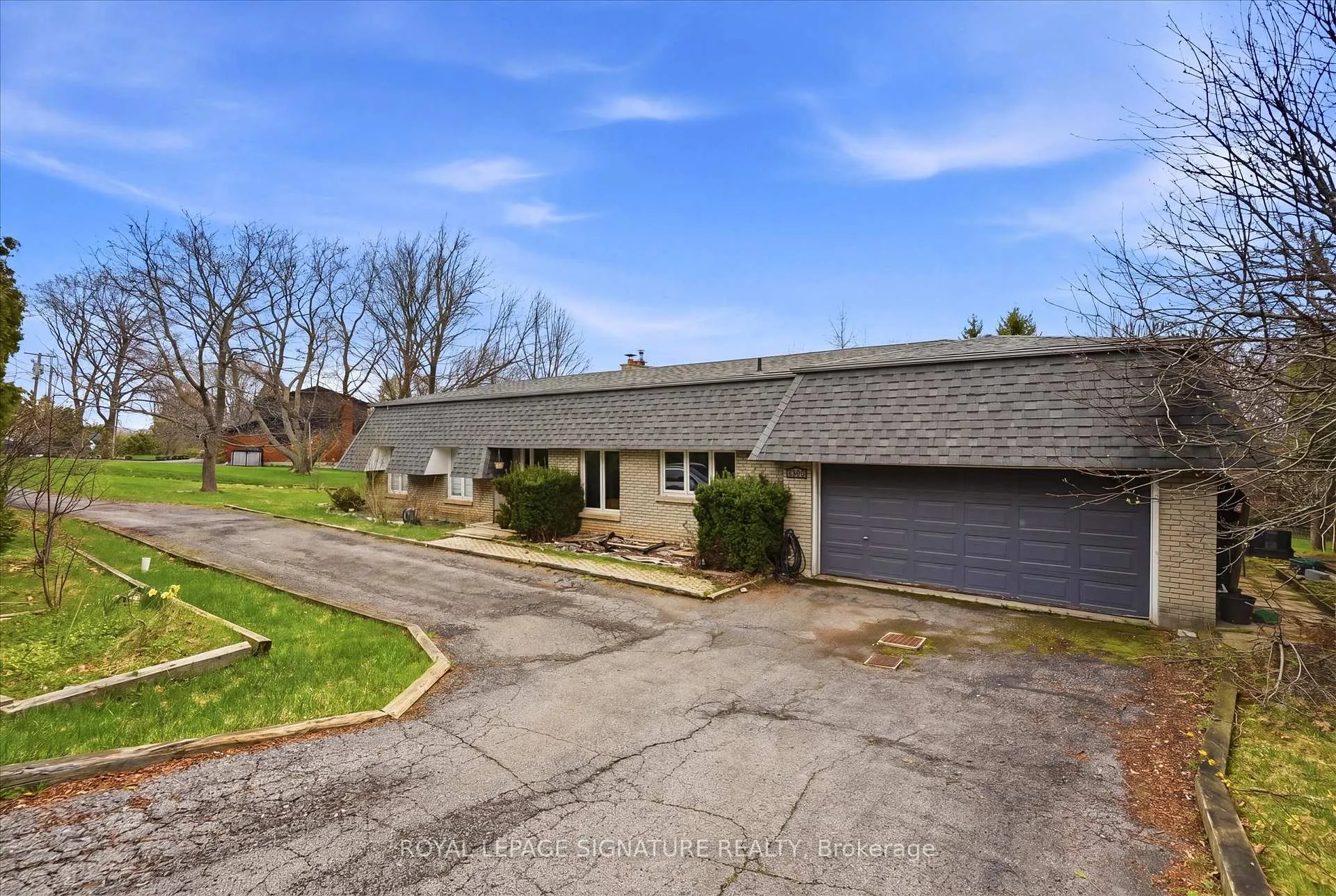 Photo 1 of 1310 Beaufort Drive, Burlington, Tyandaga — HOMEH