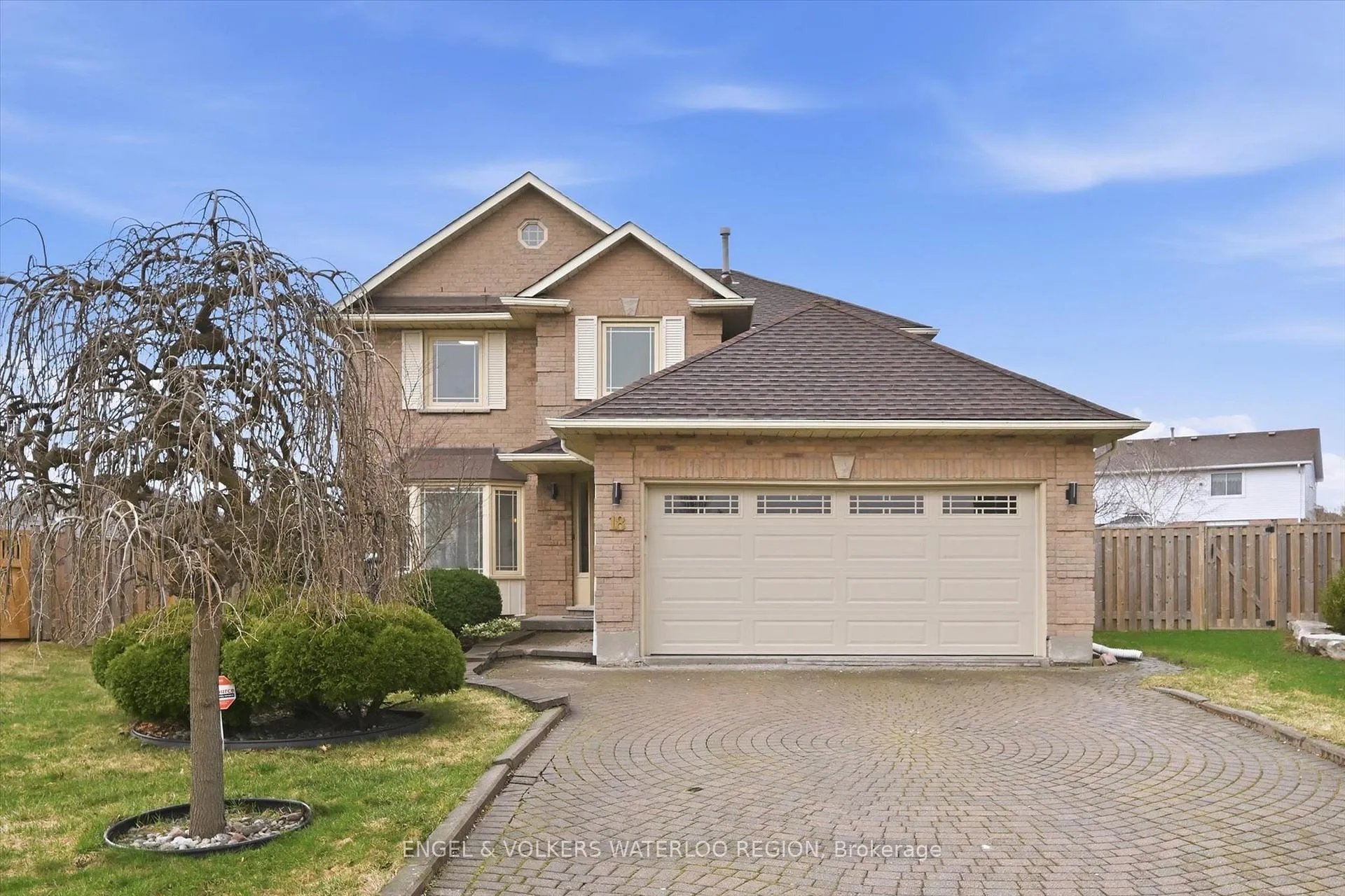 Photo 1 of 18 Regal Drive, Hamilton, Rushdale — HOMEH
