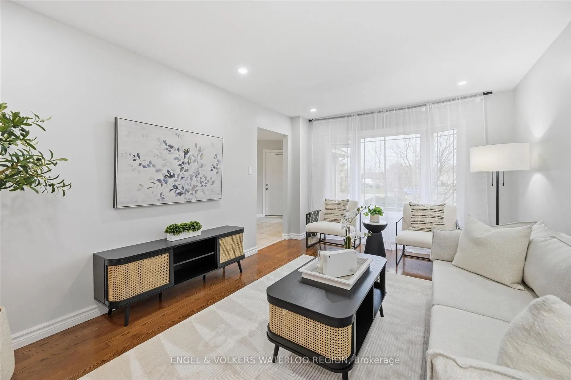 Photo 6 of 18 Regal Drive, Hamilton, Rushdale — HOMEH