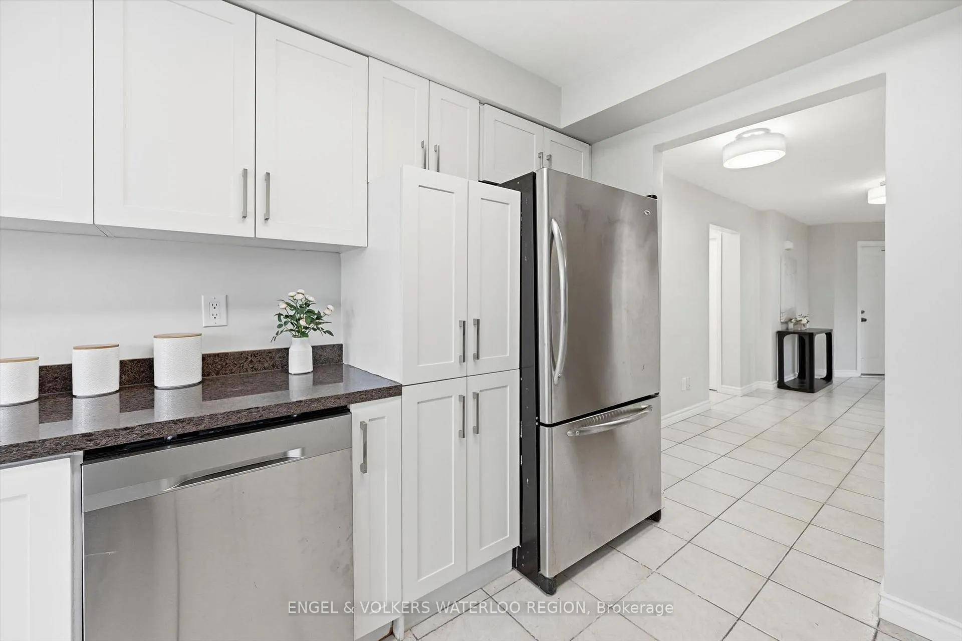 Photo 13 of 18 Regal Drive, Hamilton, Rushdale — HOMEH