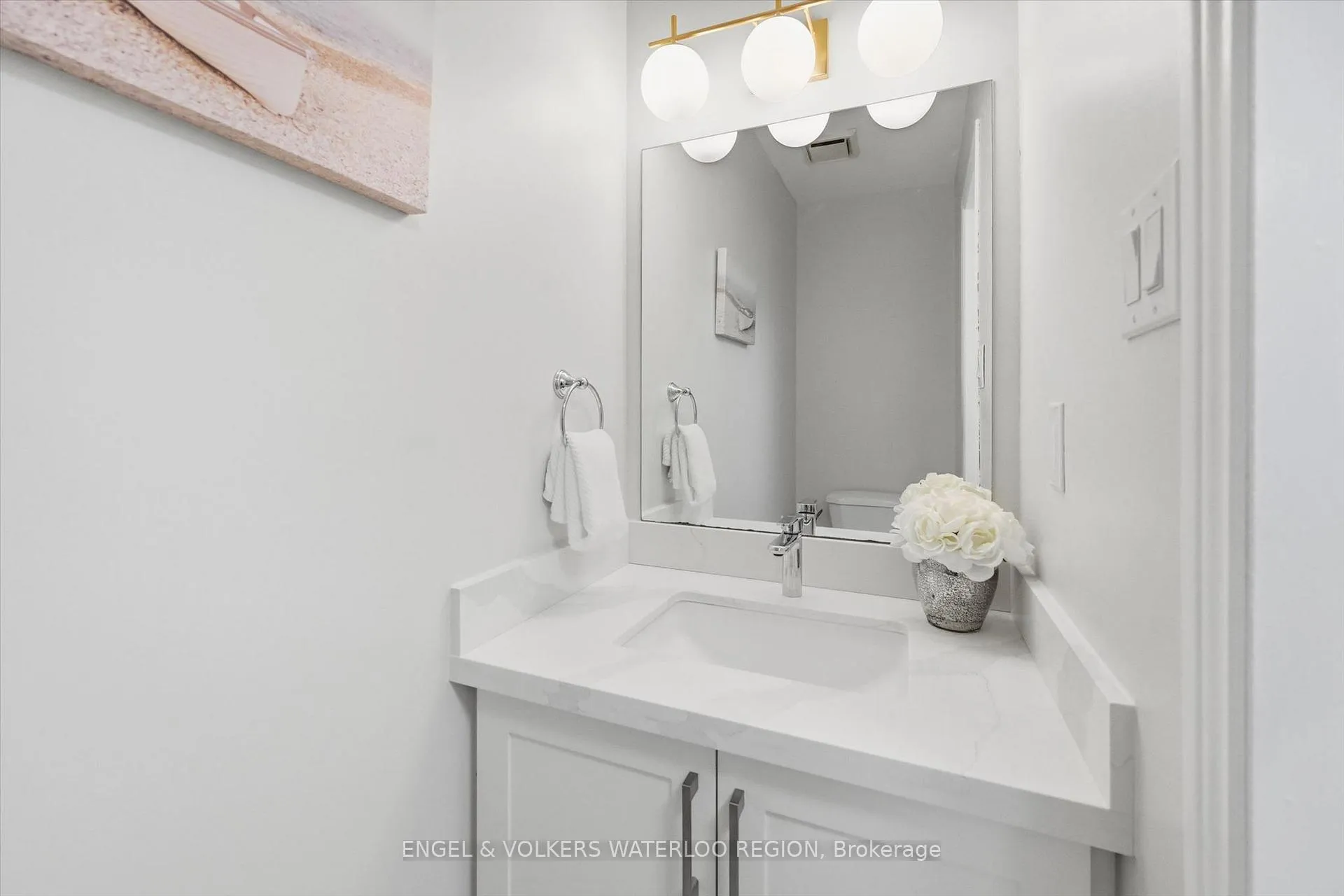 Photo 21 of 18 Regal Drive, Hamilton, Rushdale — HOMEH