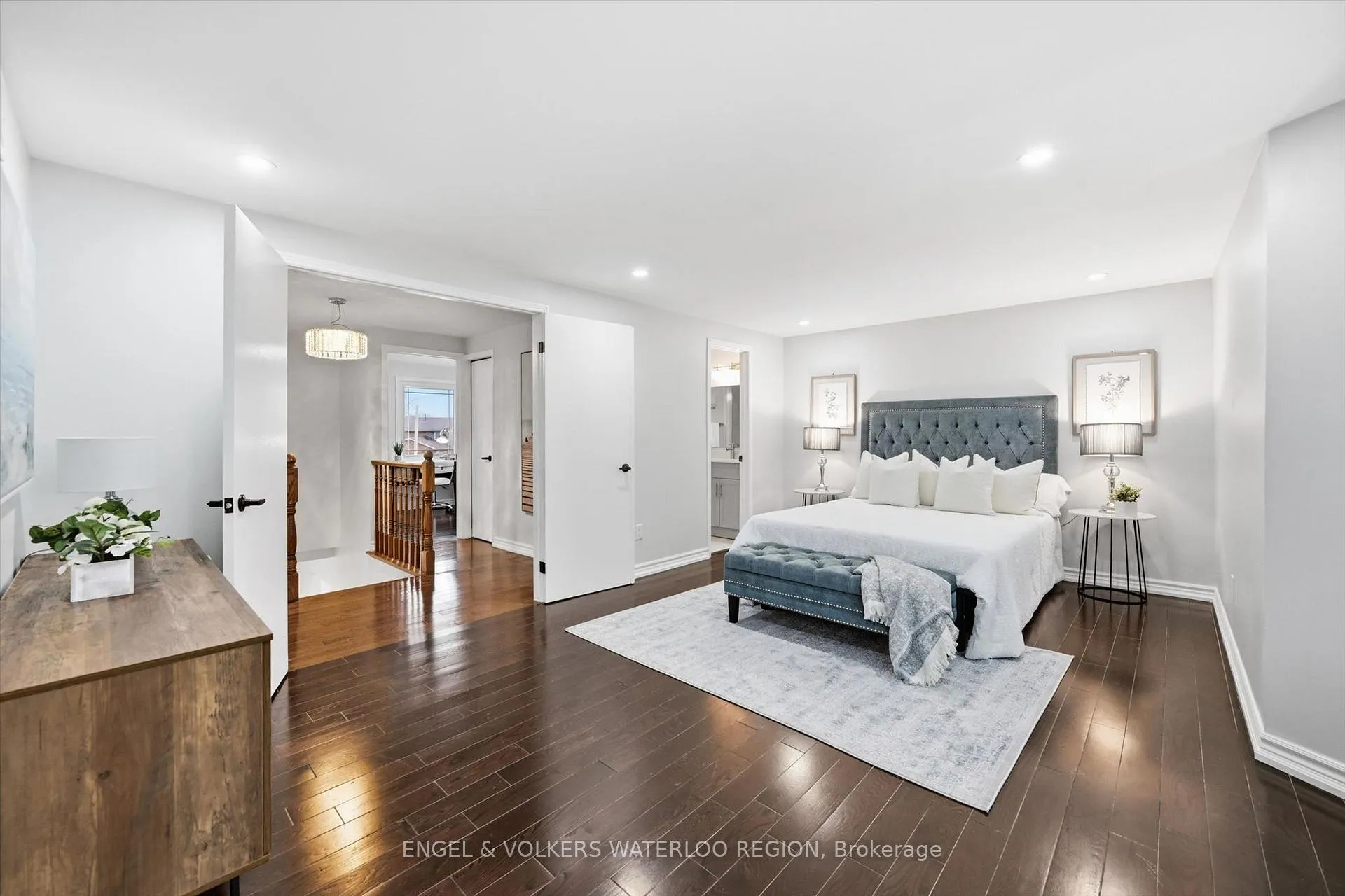 Photo 26 of 18 Regal Drive, Hamilton, Rushdale — HOMEH