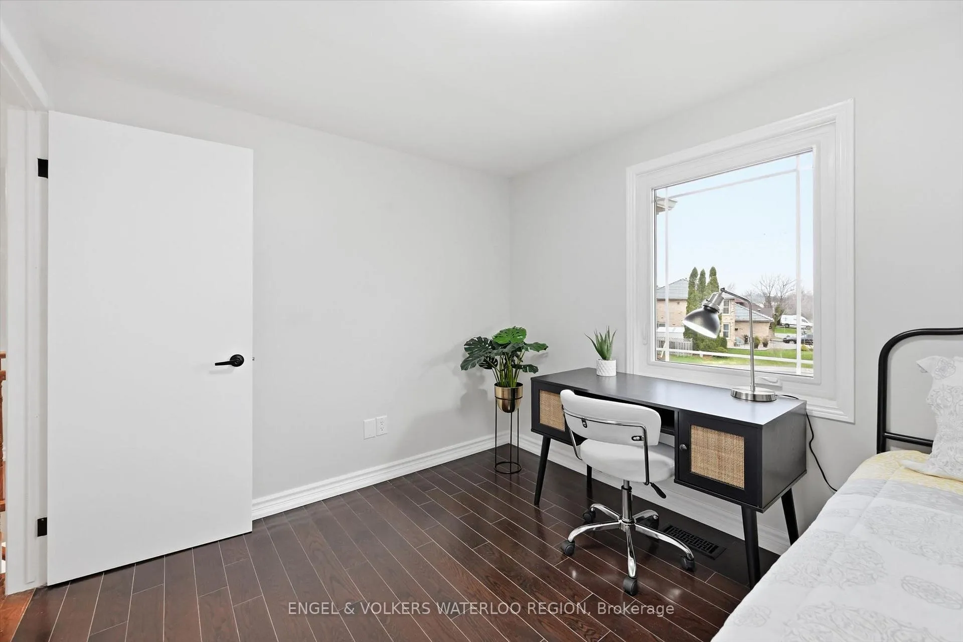 Photo 34 of 18 Regal Drive, Hamilton, Rushdale — HOMEH