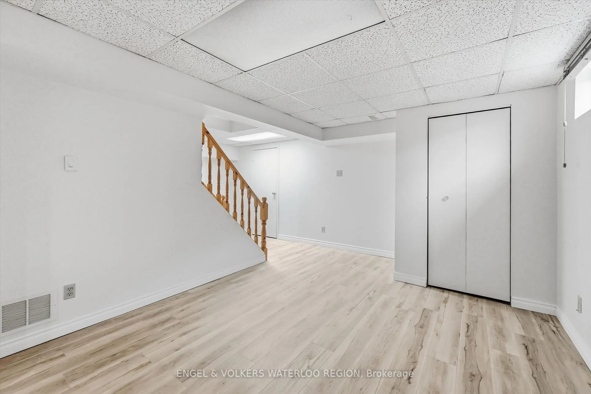 Photo 36 of 18 Regal Drive, Hamilton, Rushdale — HOMEH