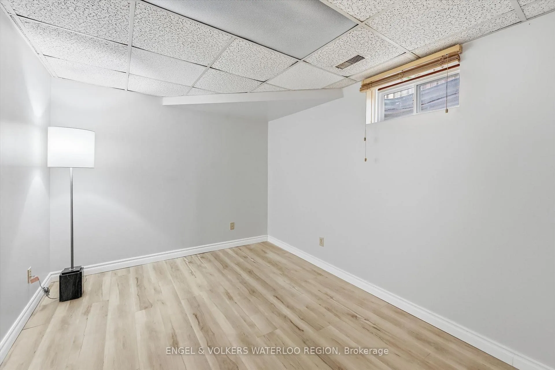 Photo 40 of 18 Regal Drive, Hamilton, Rushdale — HOMEH