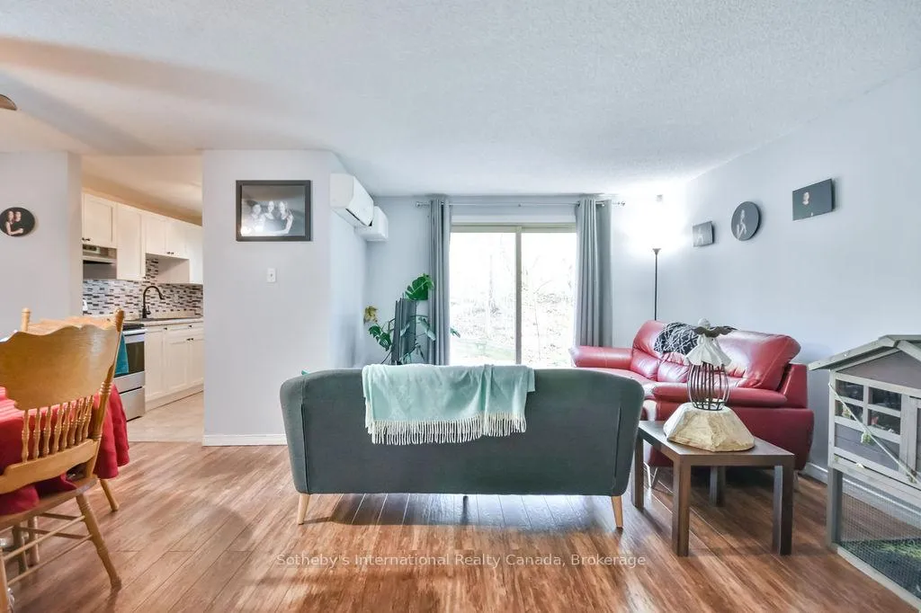 Photo 10 of Unit 38, 112 Loggers Run, Barrie, Ardagh — HOMEH