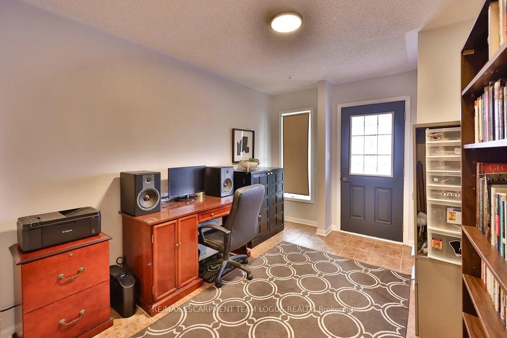 Photo 5 of 653 Speyer Circle, Milton, Harrison — HOMEH