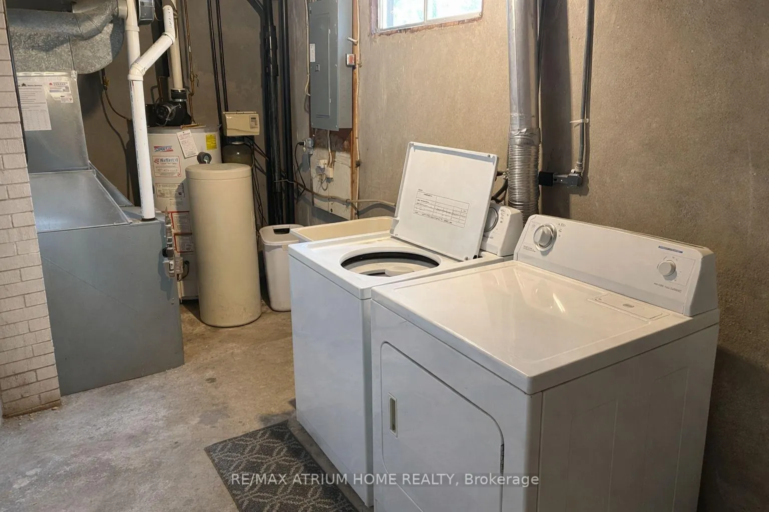 Photo 15 of 181 Cedarvale Crescent, Waterloo, Lakeshore Village — HOMEH