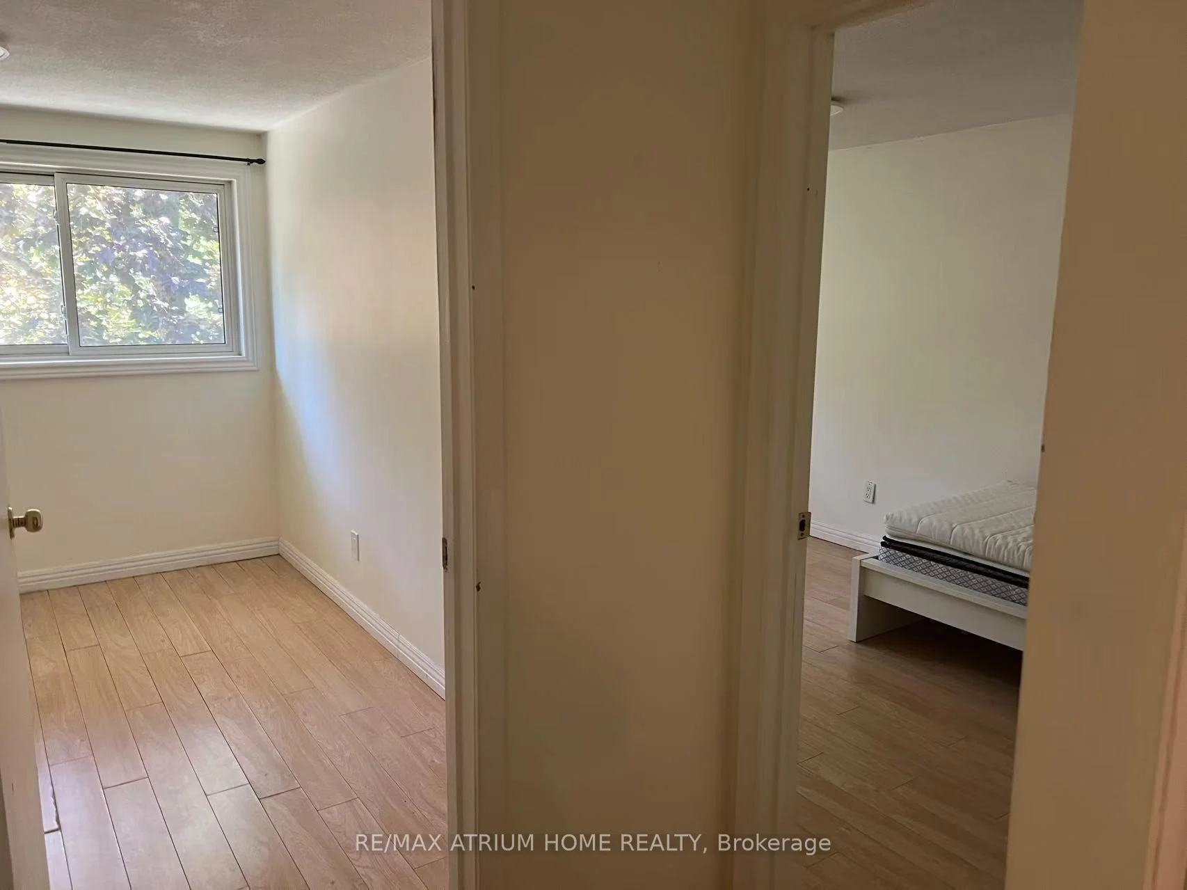 Photo 10 of 181 Cedarvale Crescent, Waterloo, Lakeshore Village — HOMEH