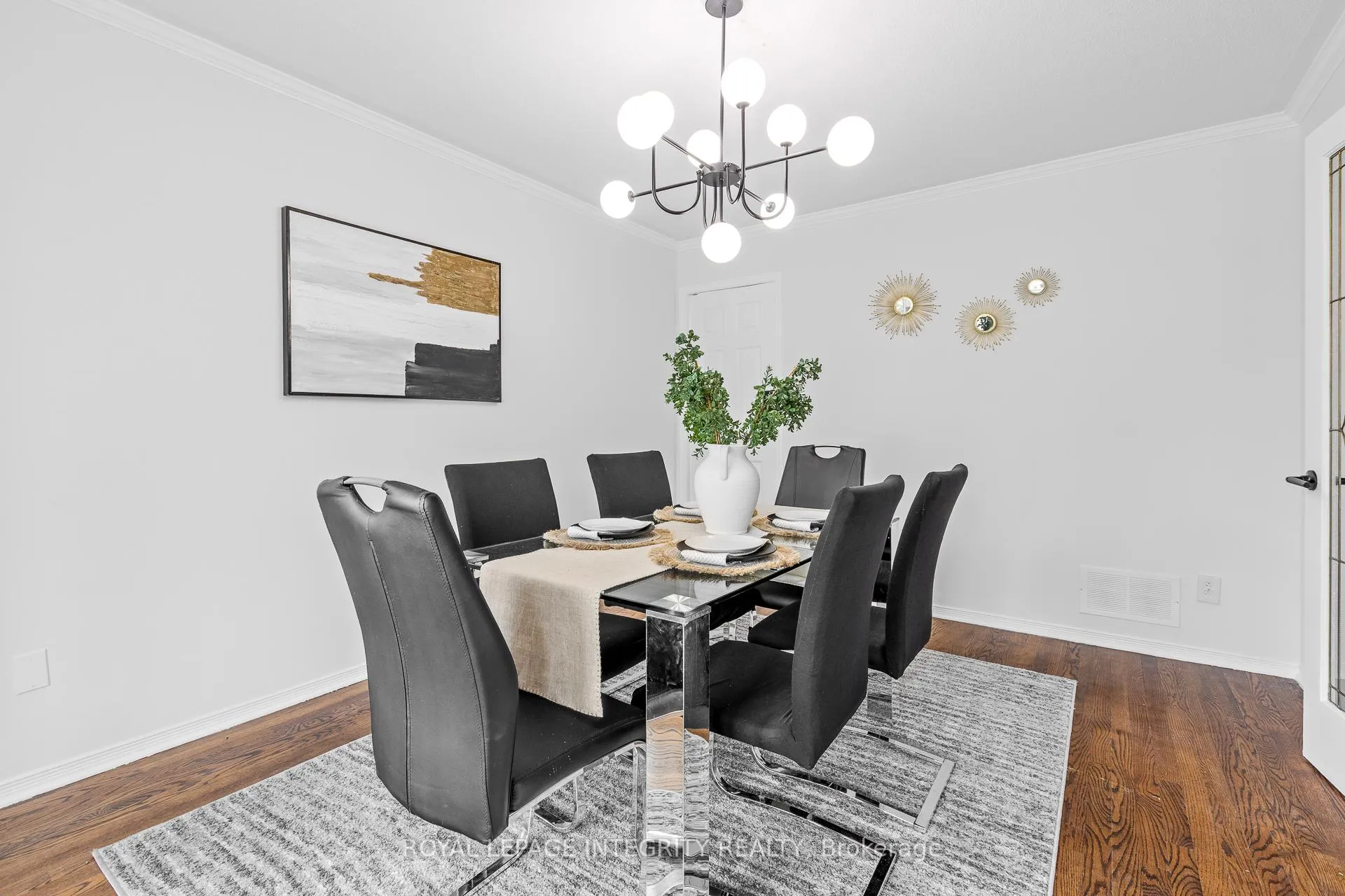 Photo 10 of 18 Shipley Crescent, Ottawa, Stittsville (Central) — HOMEH