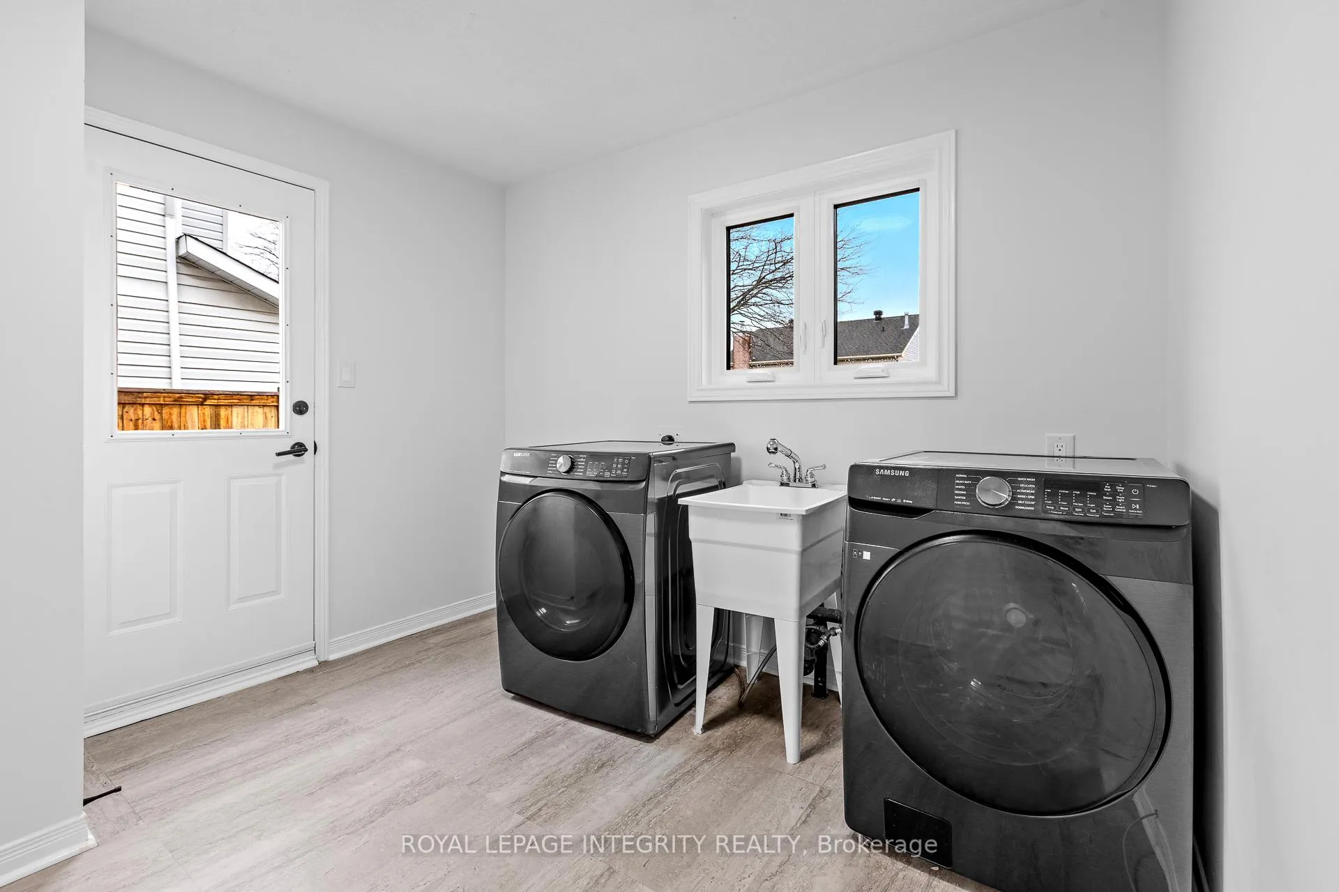 Photo 20 of 18 Shipley Crescent, Ottawa, Stittsville (Central) — HOMEH