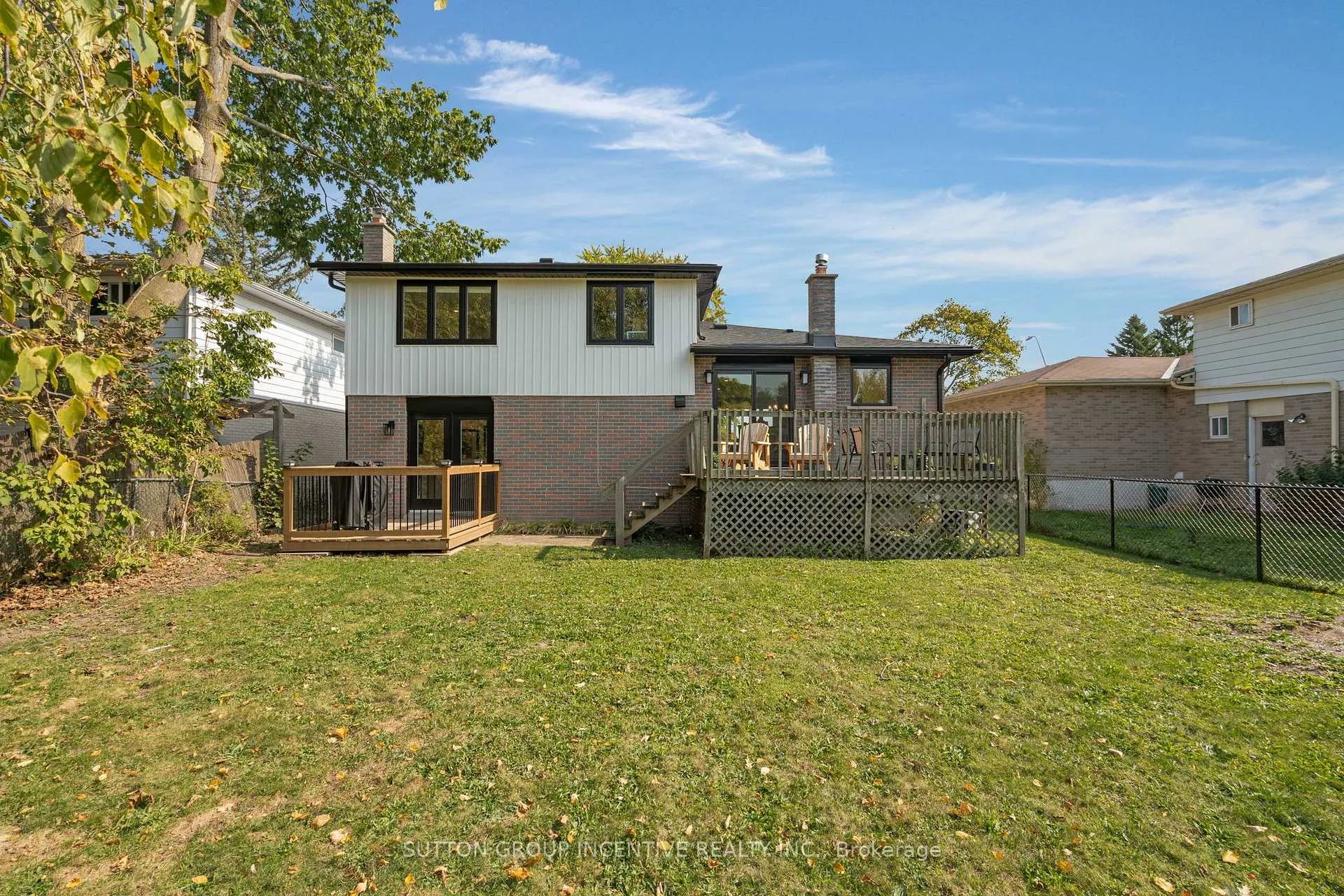 Photo 32 of 254 Cook Street, Barrie, Grove East — HOMEH