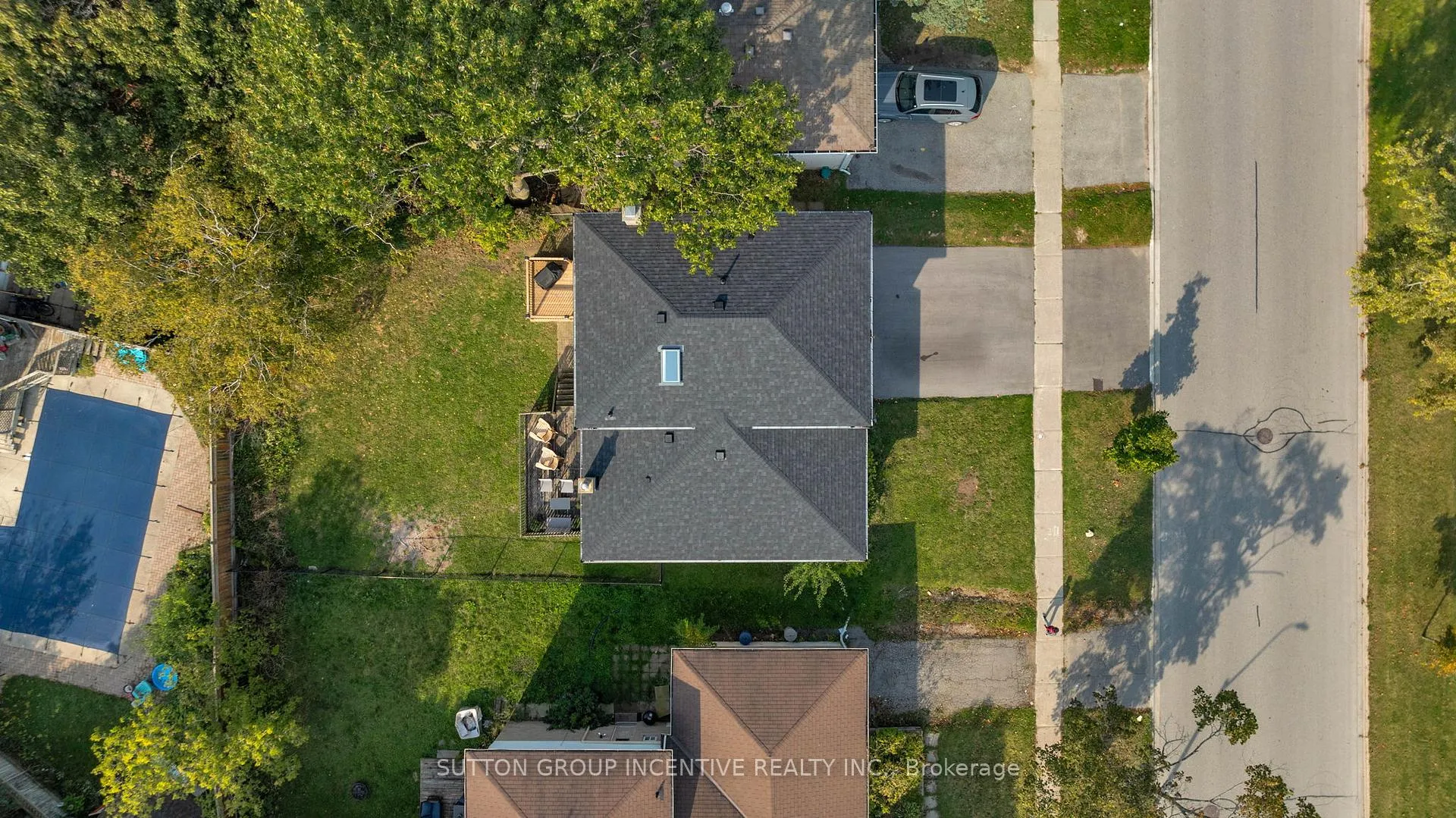 Photo 35 of 254 Cook Street, Barrie, Grove East — HOMEH
