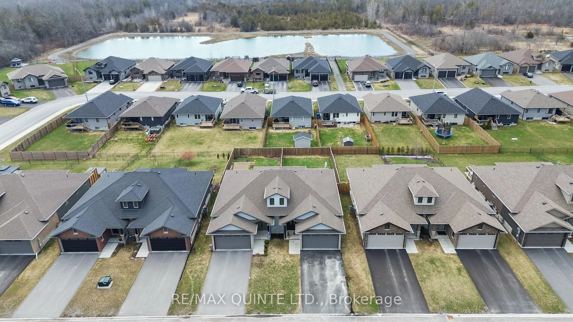 Photo 3 of 59 Hillside Meadow Drive, Quinte West, Murray Ward — HOMEH