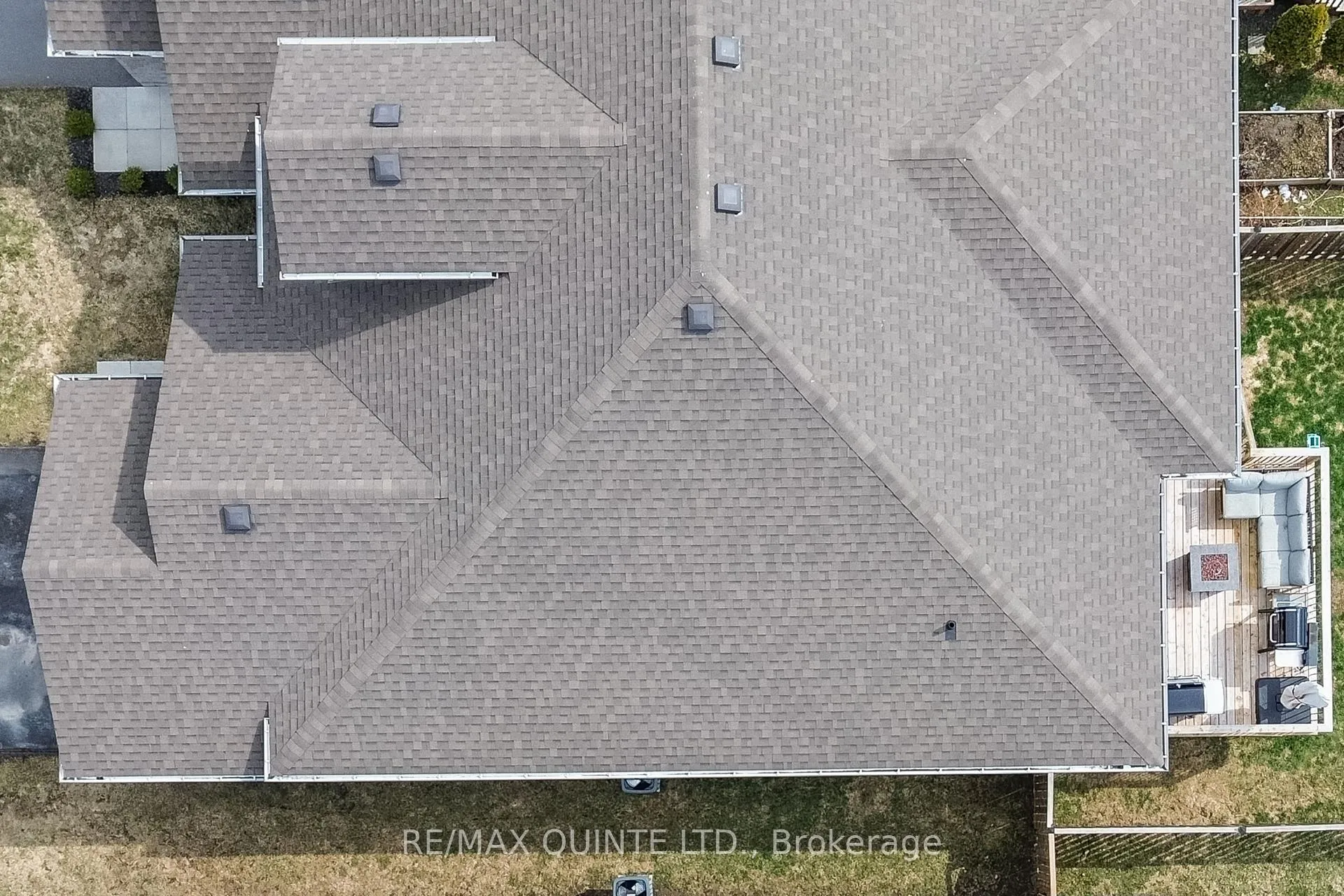 Photo 6 of 59 Hillside Meadow Drive, Quinte West, Murray Ward — HOMEH