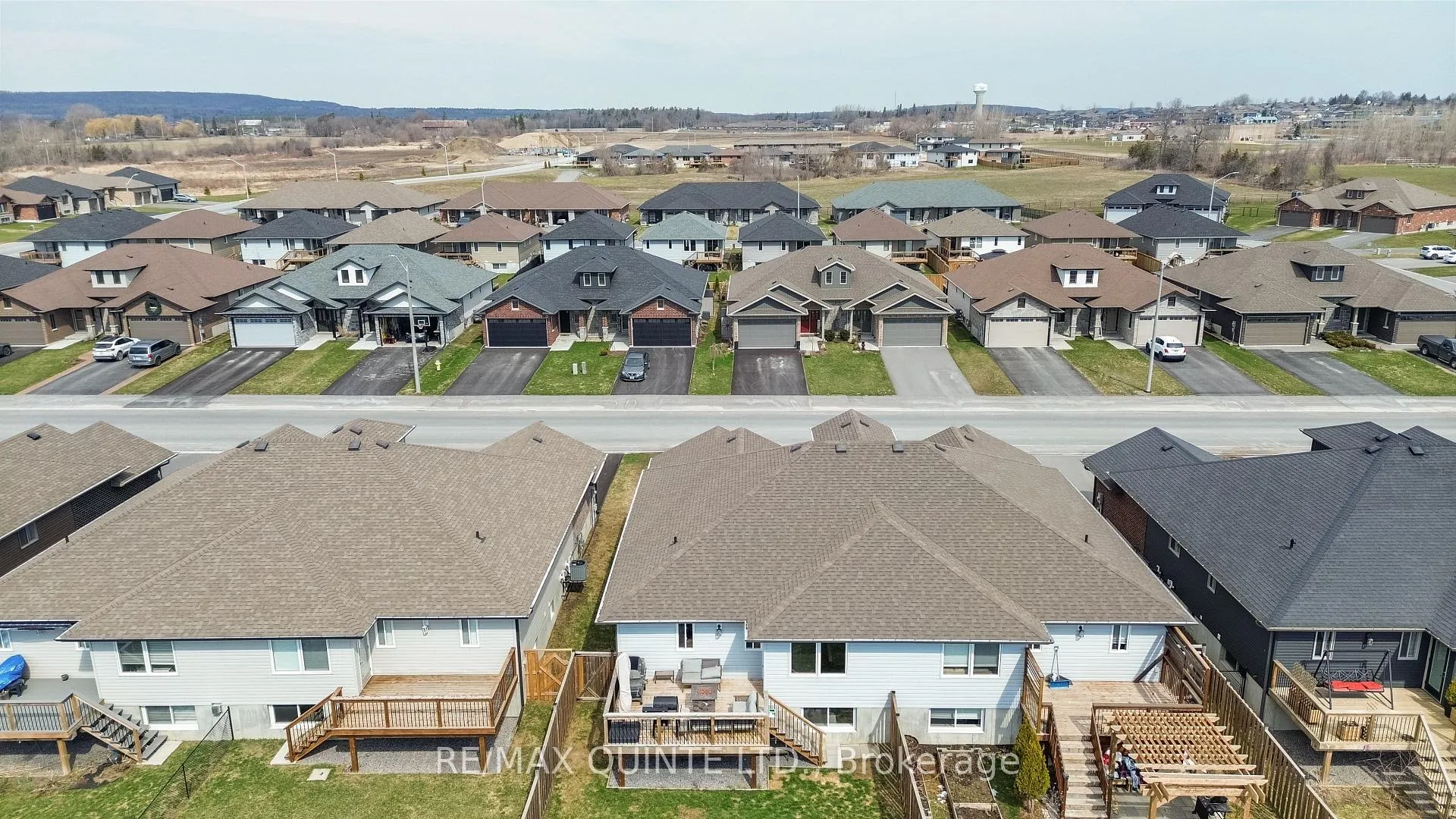 Photo 7 of 59 Hillside Meadow Drive, Quinte West, Murray Ward — HOMEH