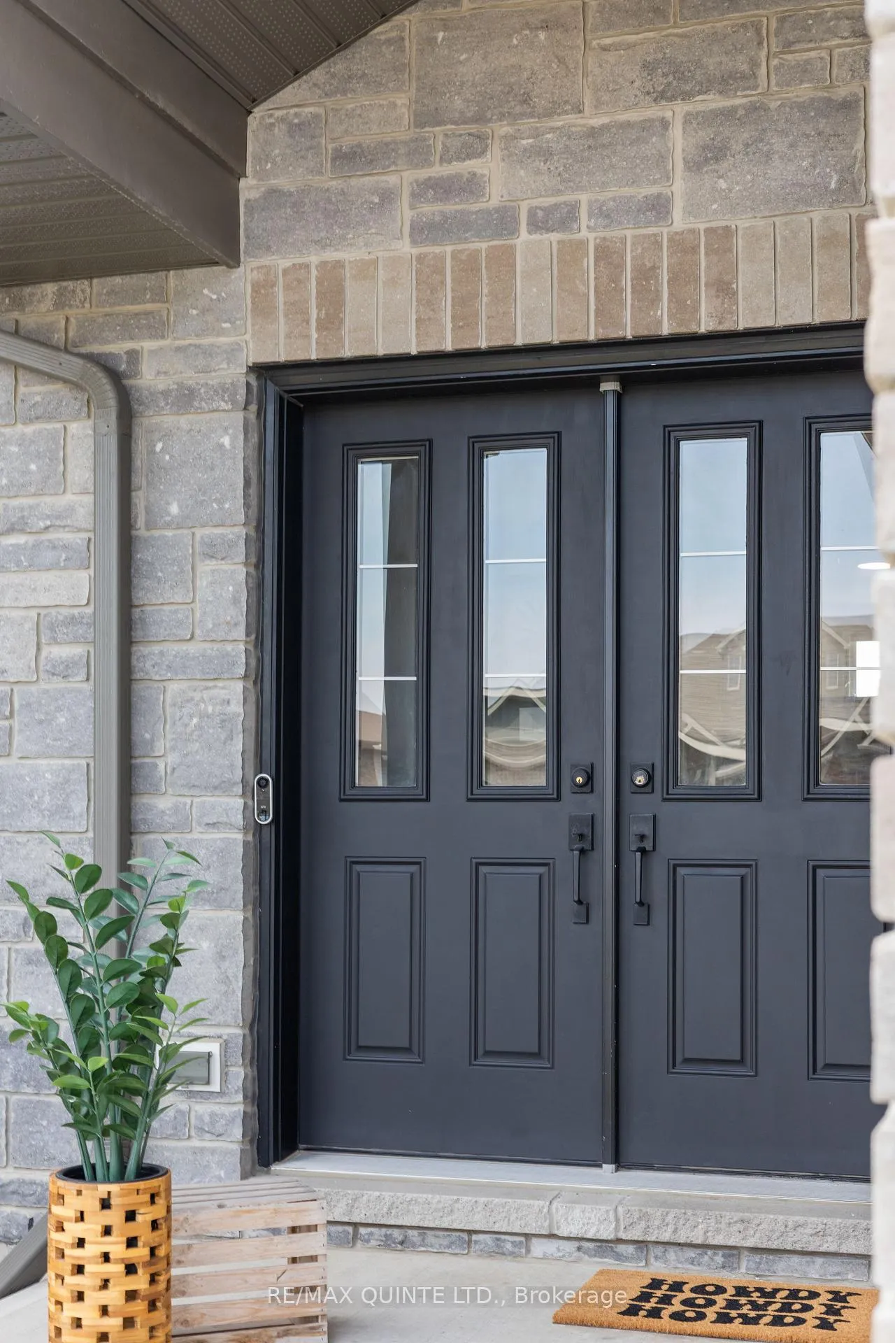 Photo 12 of 59 Hillside Meadow Drive, Quinte West, Murray Ward — HOMEH