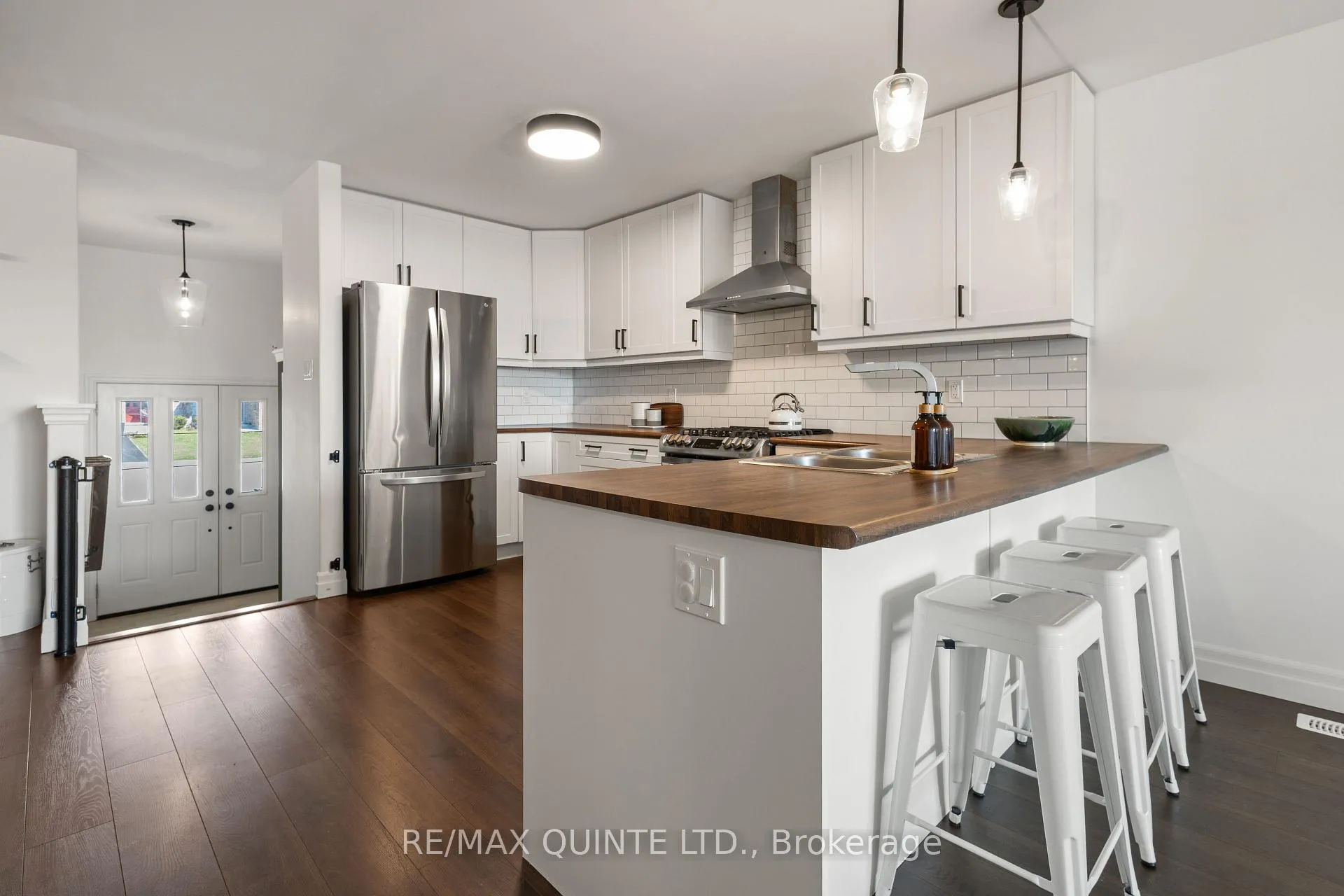 Photo 15 of 59 Hillside Meadow Drive, Quinte West, Murray Ward — HOMEH