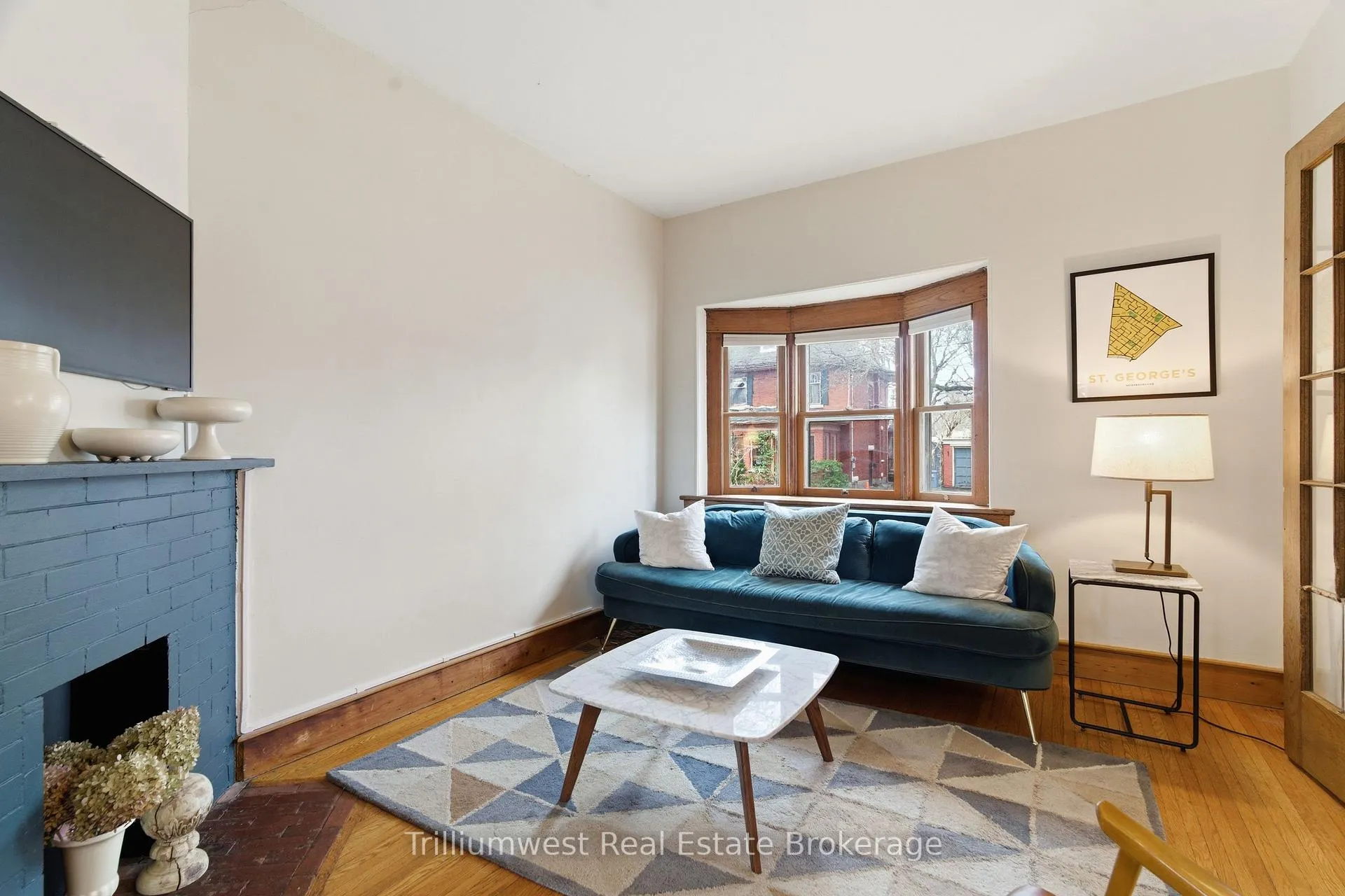Photo 8 of 50 Hillcrest Drive, Guelph, St. George's — HOMEH