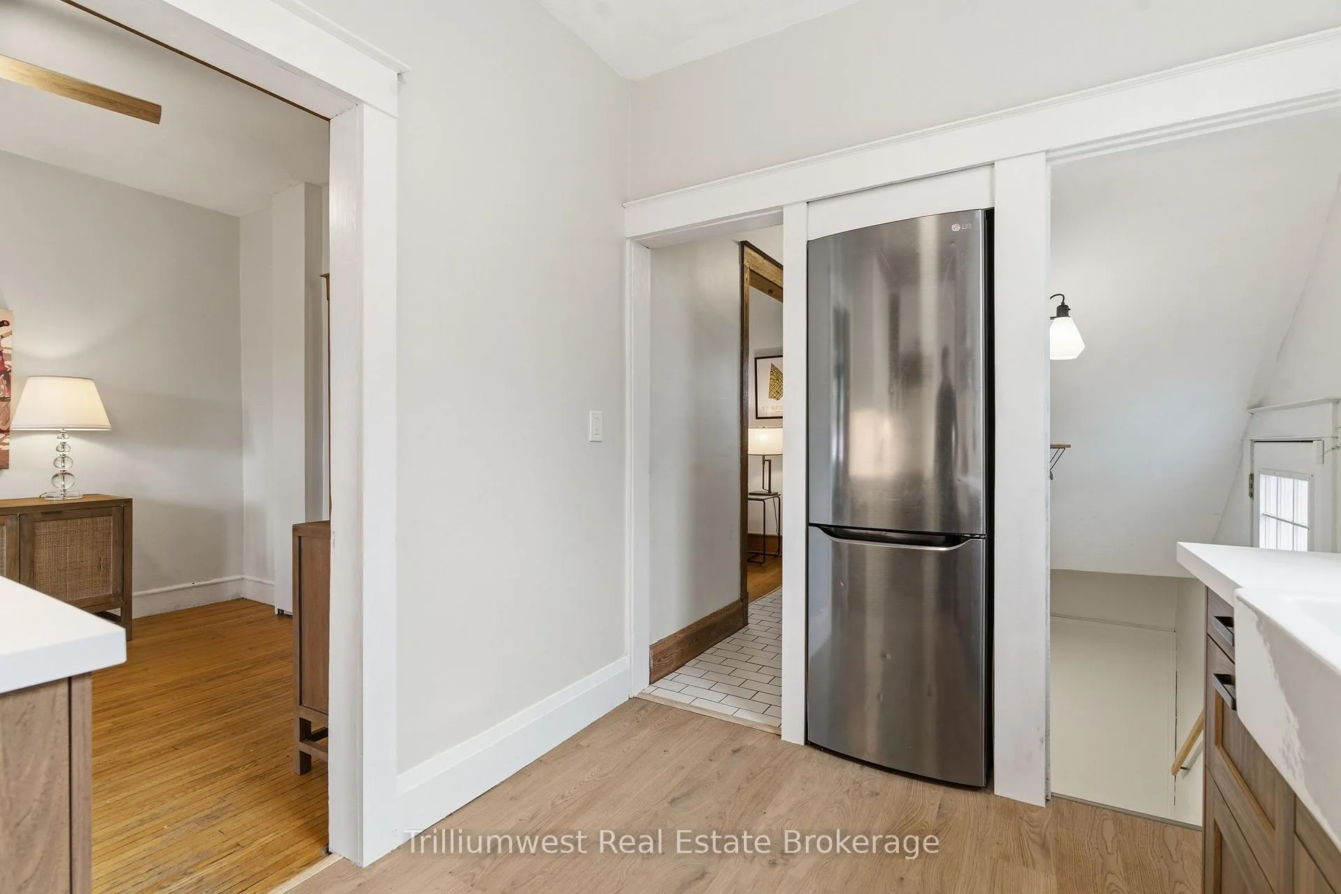 Photo 17 of 50 Hillcrest Drive, Guelph, St. George's — HOMEH