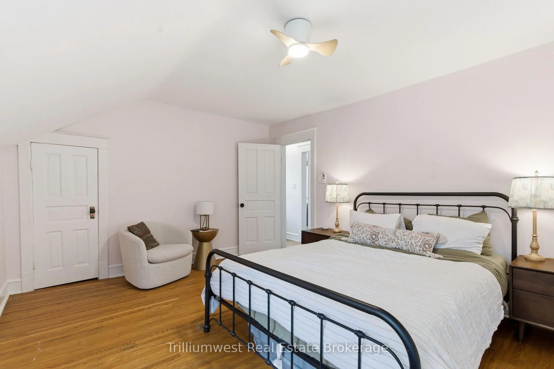 Photo 27 of 50 Hillcrest Drive, Guelph, St. George's — HOMEH