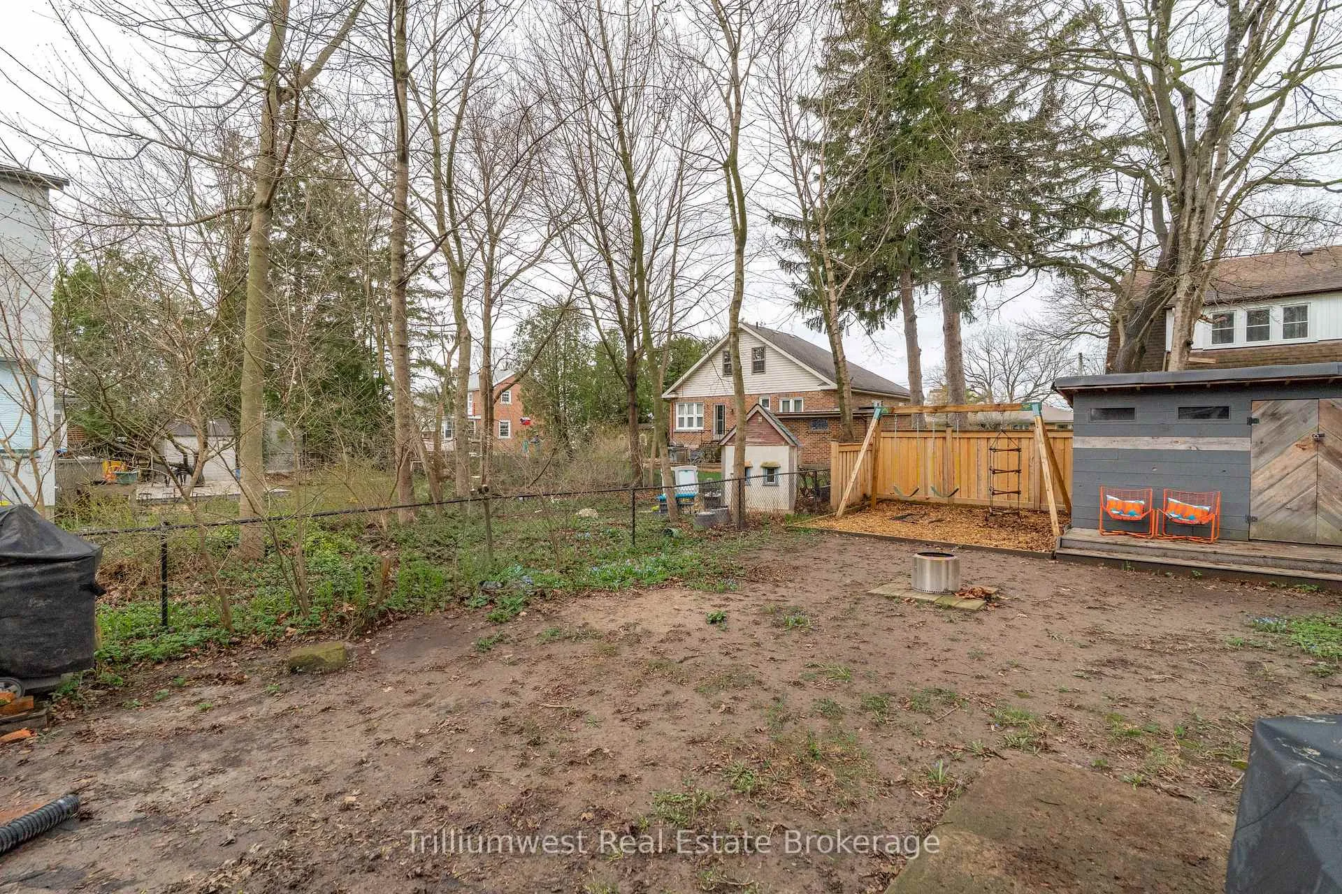 Photo 32 of 50 Hillcrest Drive, Guelph, St. George's — HOMEH