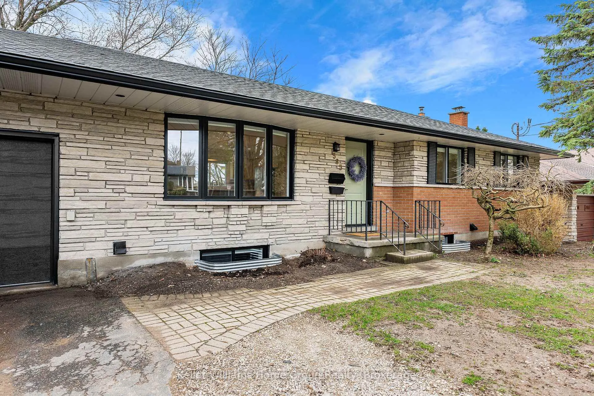 Photo 4 of Unit main level, 535 Elgin Street, Centre Wellington, Fergus — HOMEH