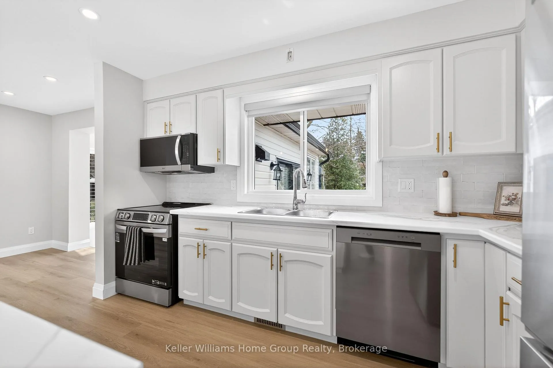 Photo 19 of Unit main level, 535 Elgin Street, Centre Wellington, Fergus — HOMEH