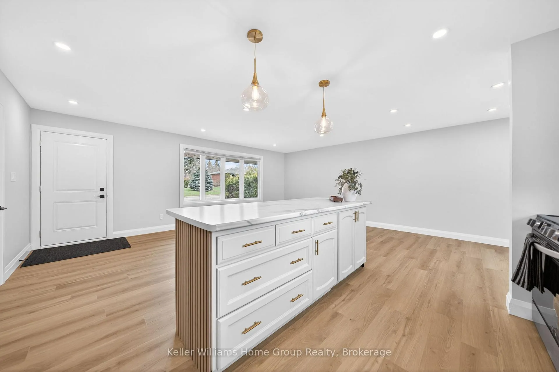 Photo 21 of Unit main level, 535 Elgin Street, Centre Wellington, Fergus — HOMEH