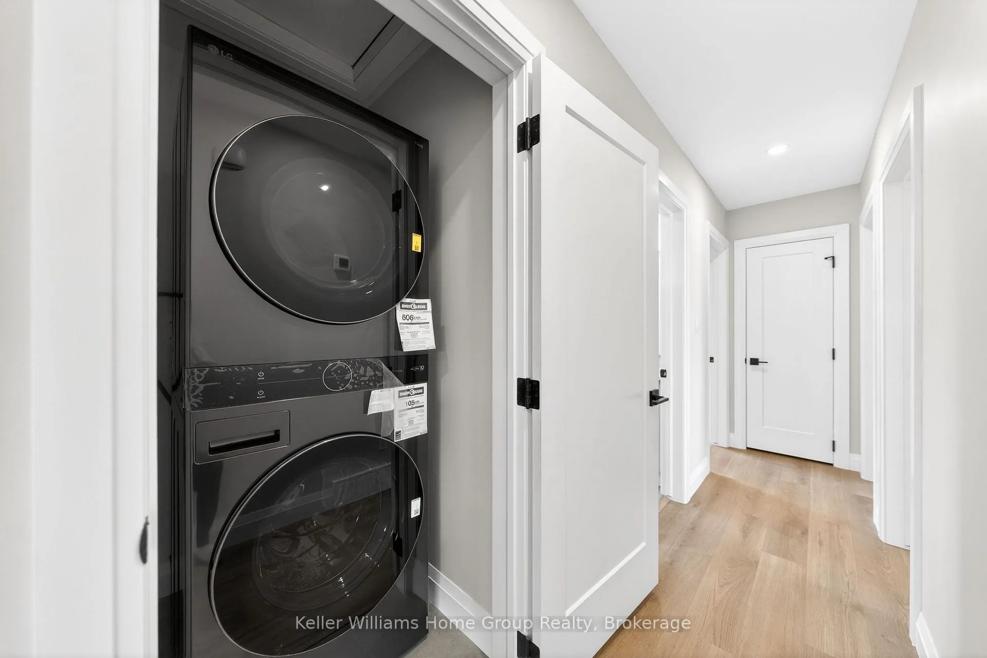 Photo 25 of Unit main level, 535 Elgin Street, Centre Wellington, Fergus — HOMEH