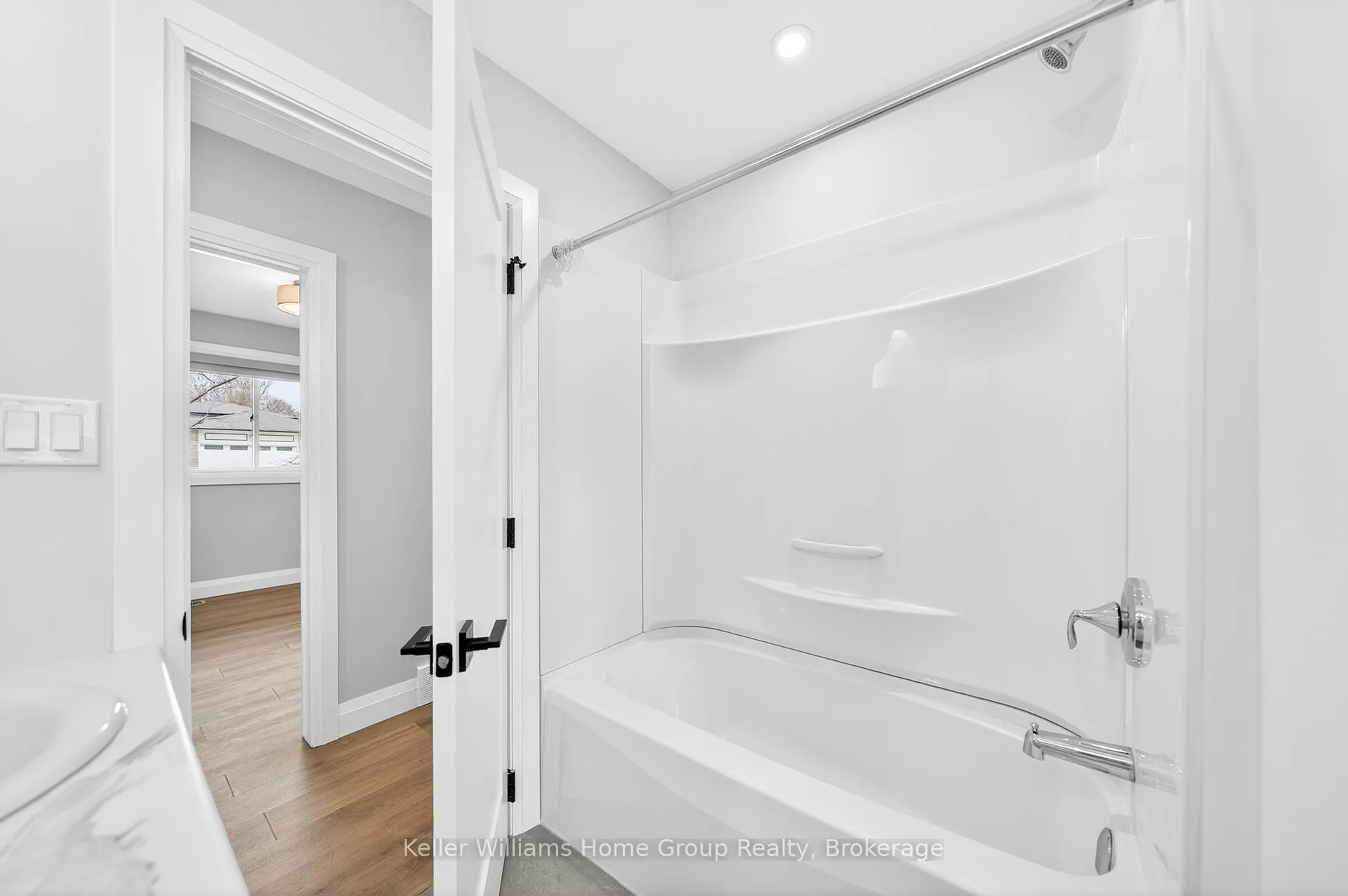 Photo 35 of Unit main level, 535 Elgin Street, Centre Wellington, Fergus — HOMEH