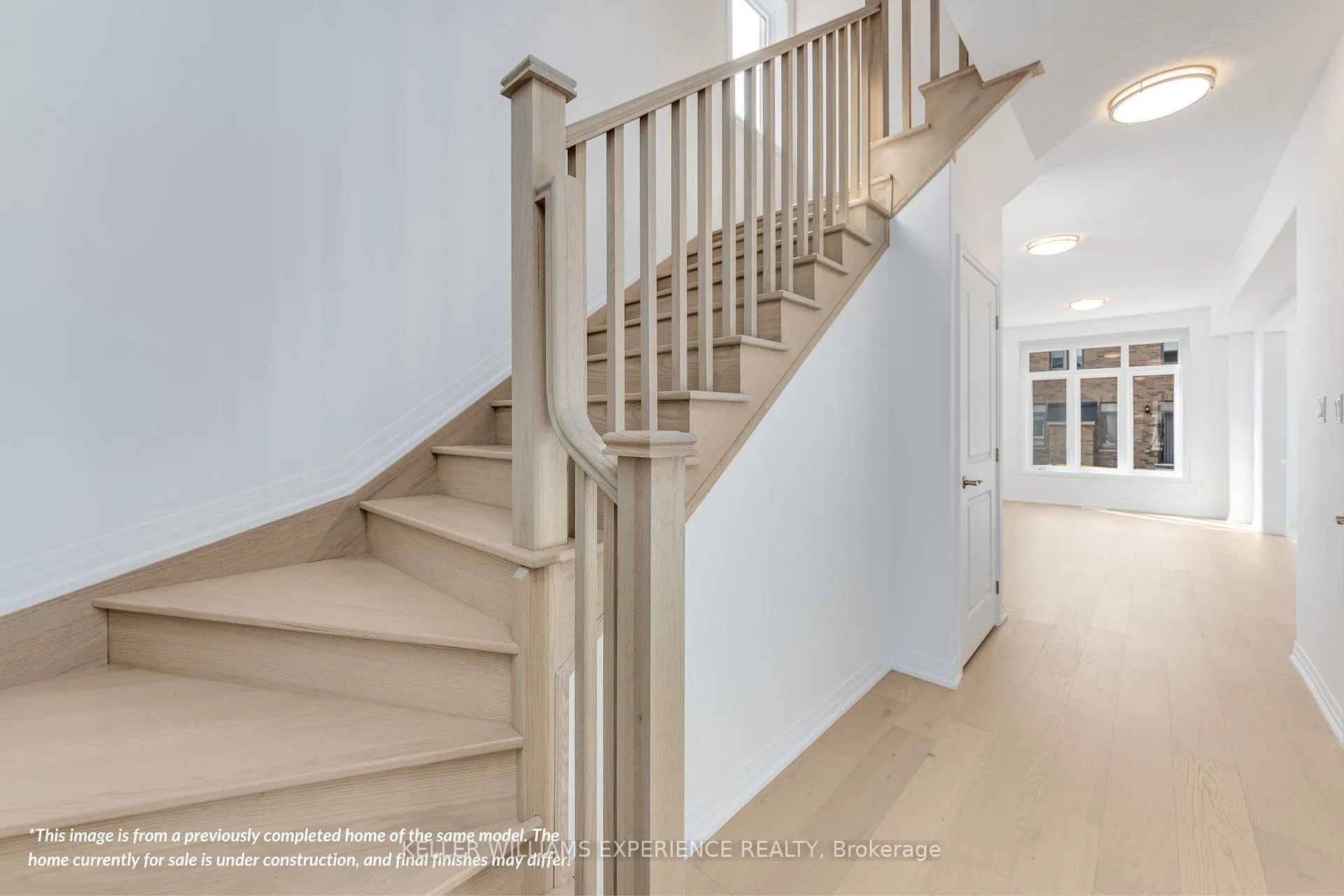 Photo 5 of 40 Sagewood Avenue, Barrie, Rural Barrie Southeast — HOMEH
