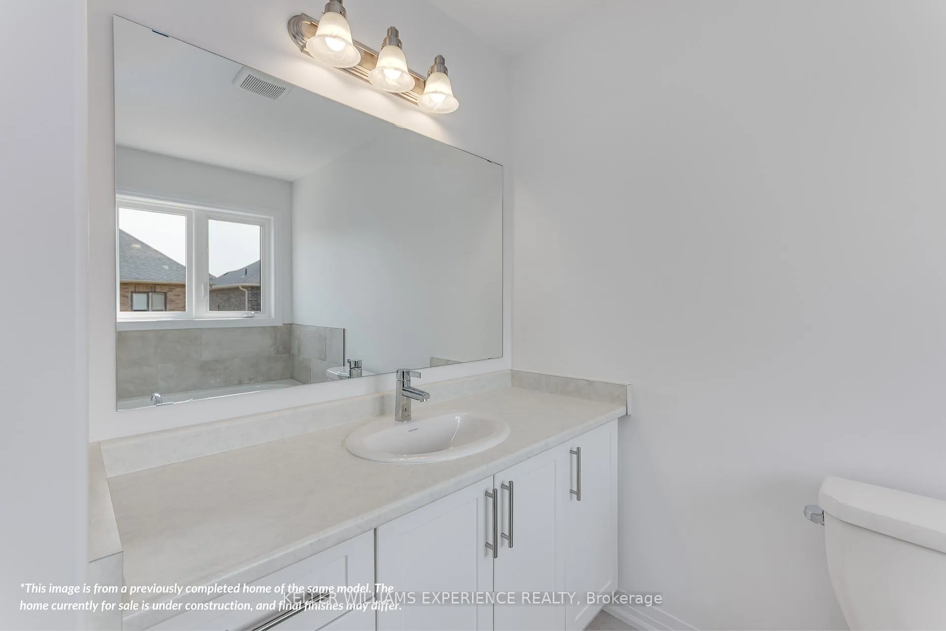 Photo 21 of 40 Sagewood Avenue, Barrie, Rural Barrie Southeast — HOMEH