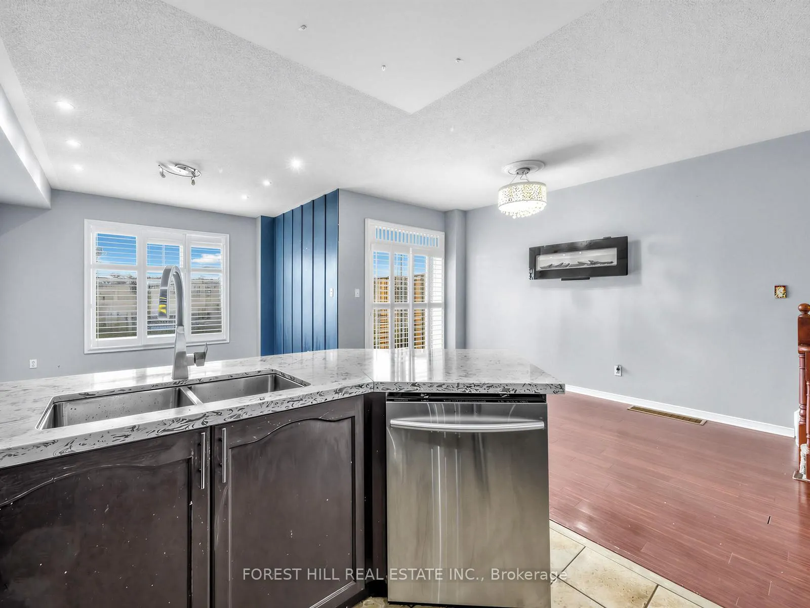 Photo 7 of 40 Croker Drive S, Ajax, South East — HOMEH