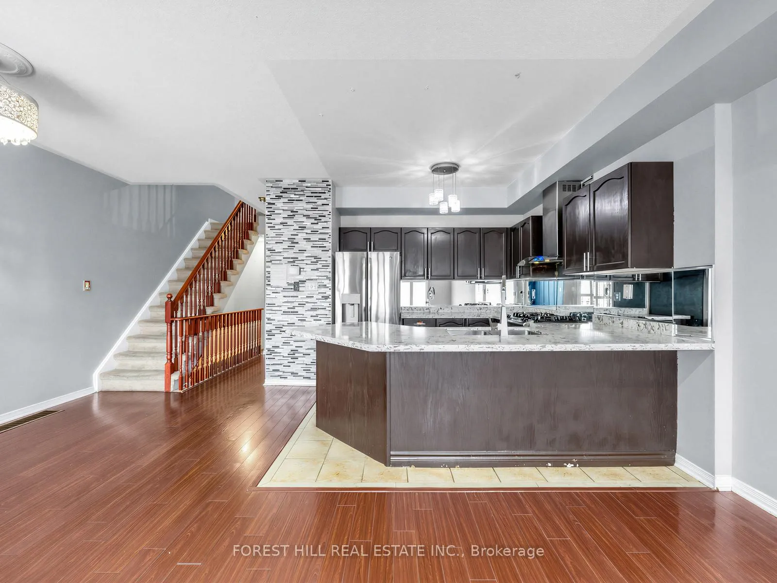 Photo 10 of 40 Croker Drive S, Ajax, South East — HOMEH