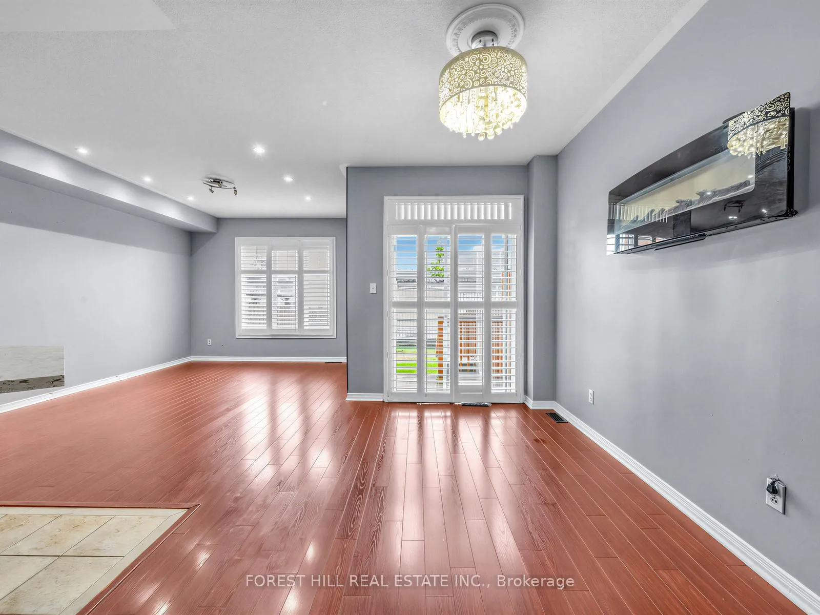Photo 15 of 40 Croker Drive S, Ajax, South East — HOMEH