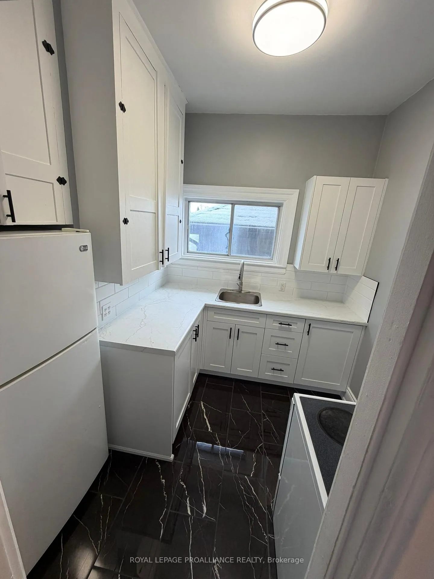 Photo 9 of 277 William Street, Belleville, Belleville Ward — HOMEH