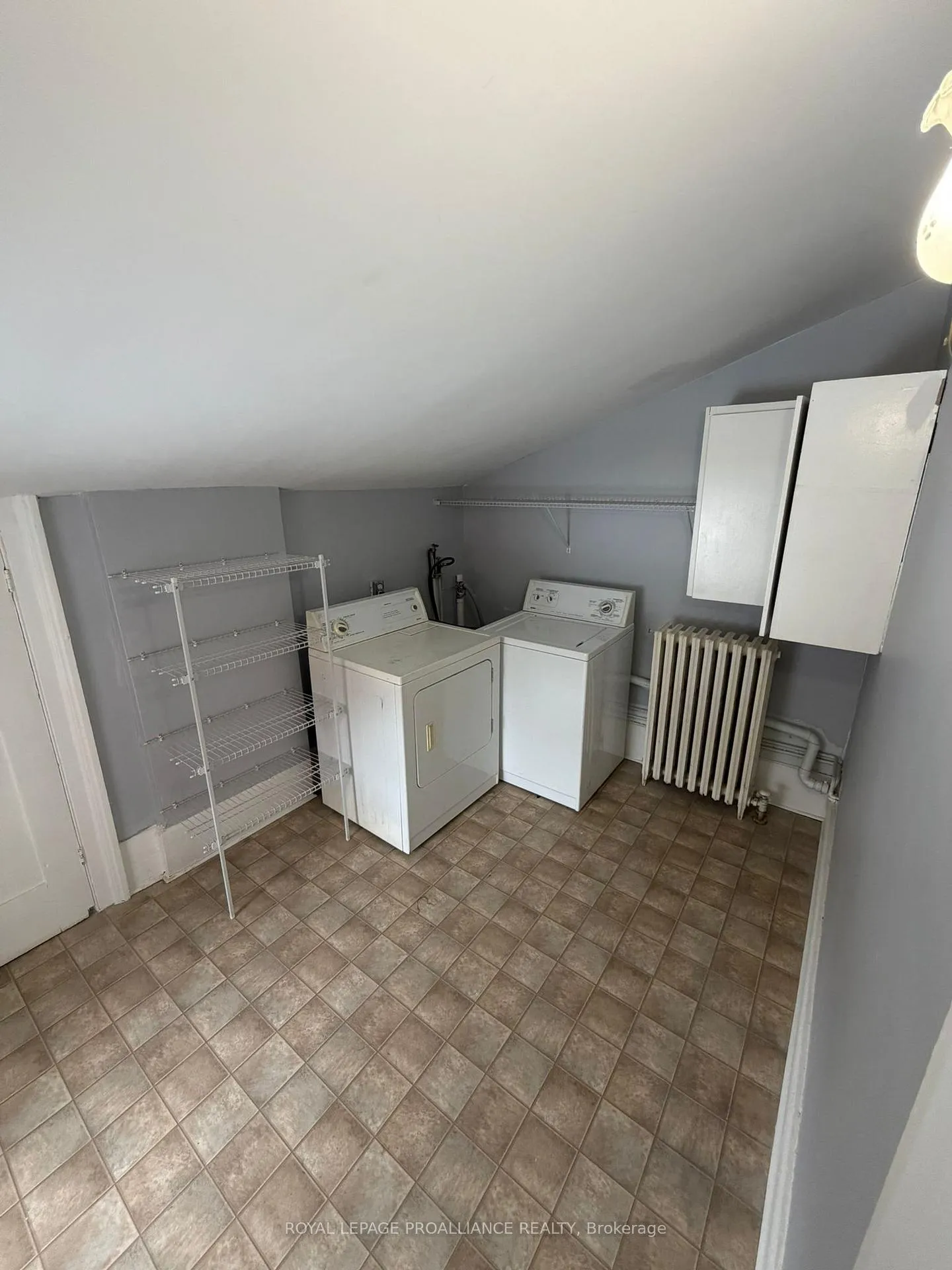 Photo 14 of 277 William Street, Belleville, Belleville Ward — HOMEH
