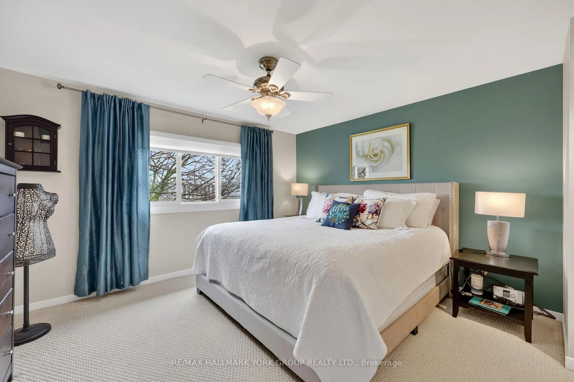 Photo 24 of 35 Parkland Court, Aurora, Aurora Heights — HOMEH