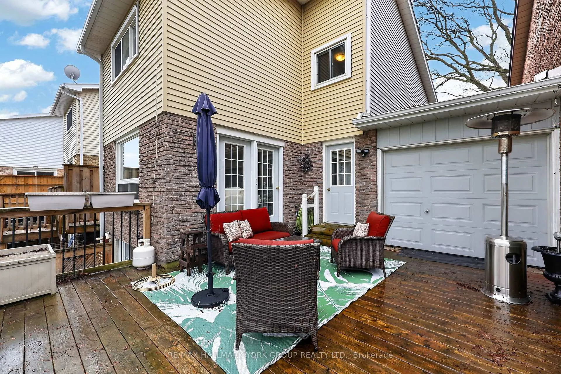 Photo 38 of 35 Parkland Court, Aurora, Aurora Heights — HOMEH