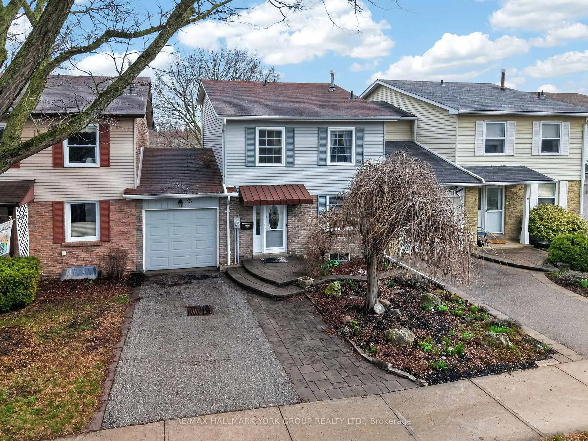 Photo 44 of 35 Parkland Court, Aurora, Aurora Heights — HOMEH