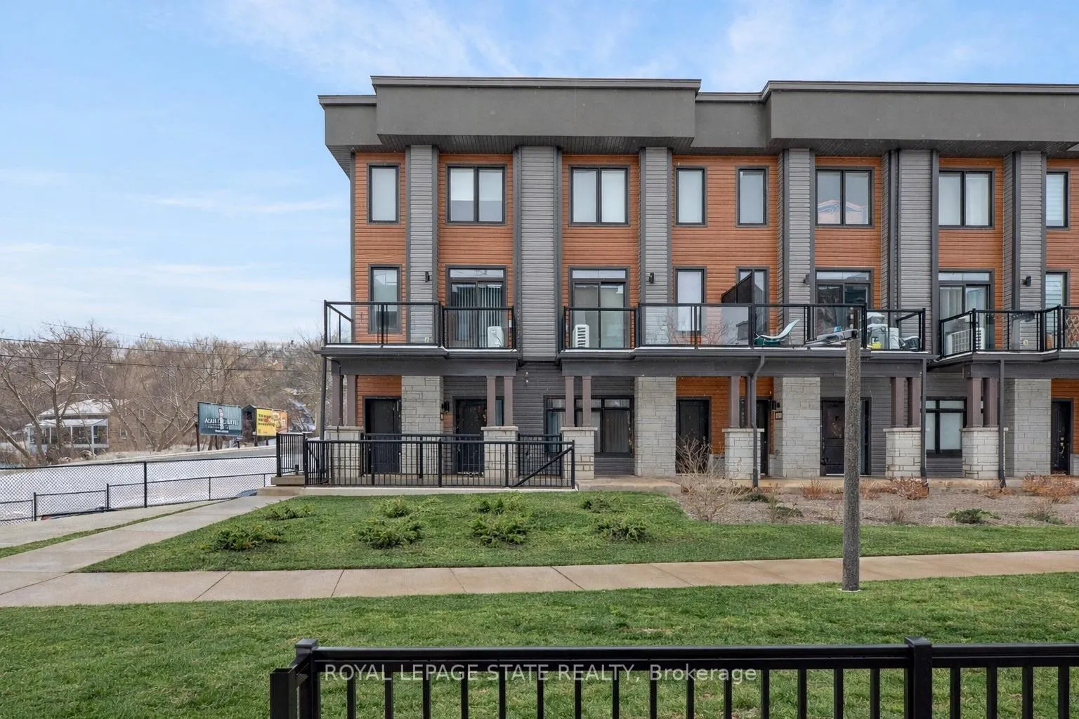 Front of Unit 38, 2 Willow Street