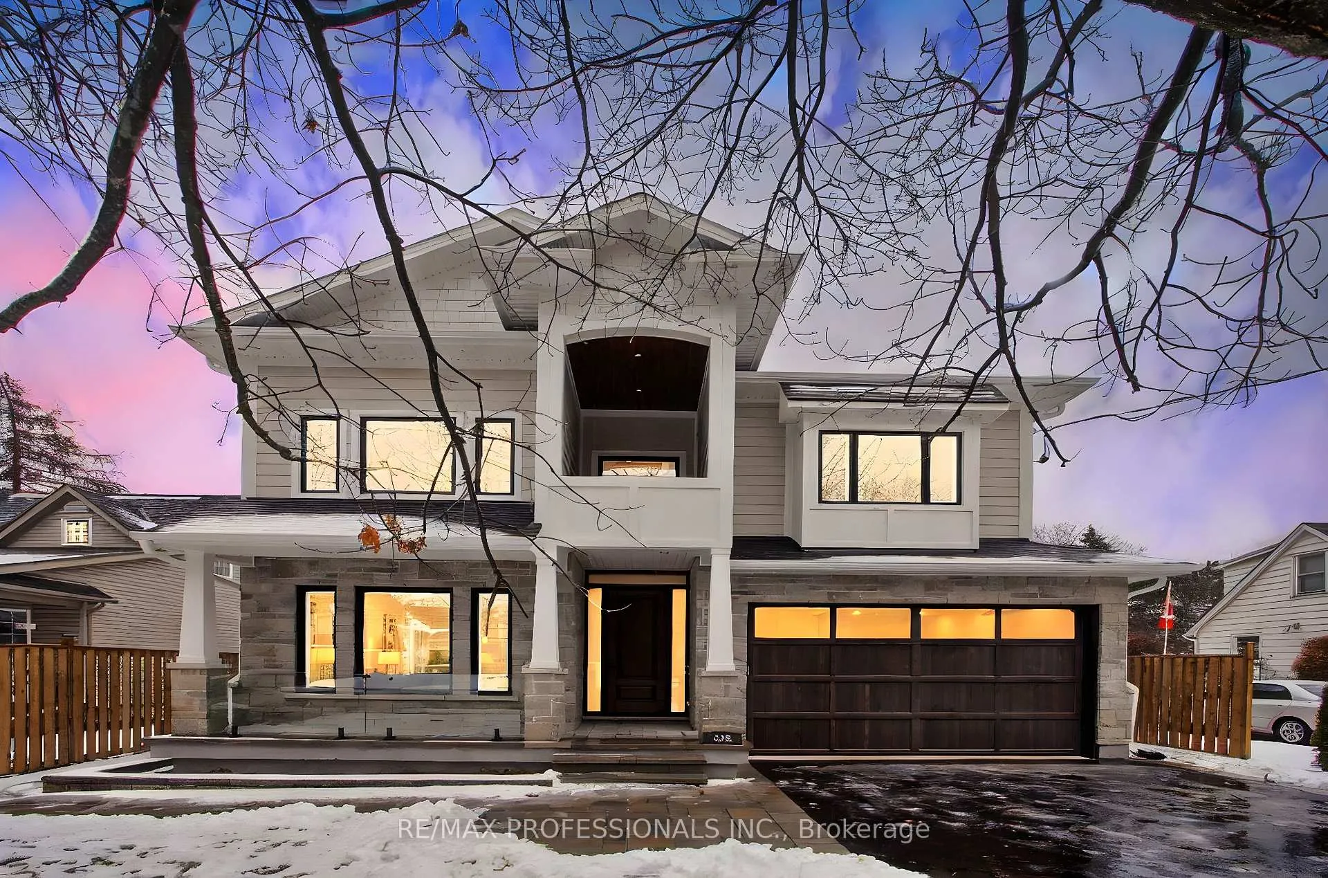 Photo 1 of 432 Smith Avenue, Burlington, Brant — HOMEH