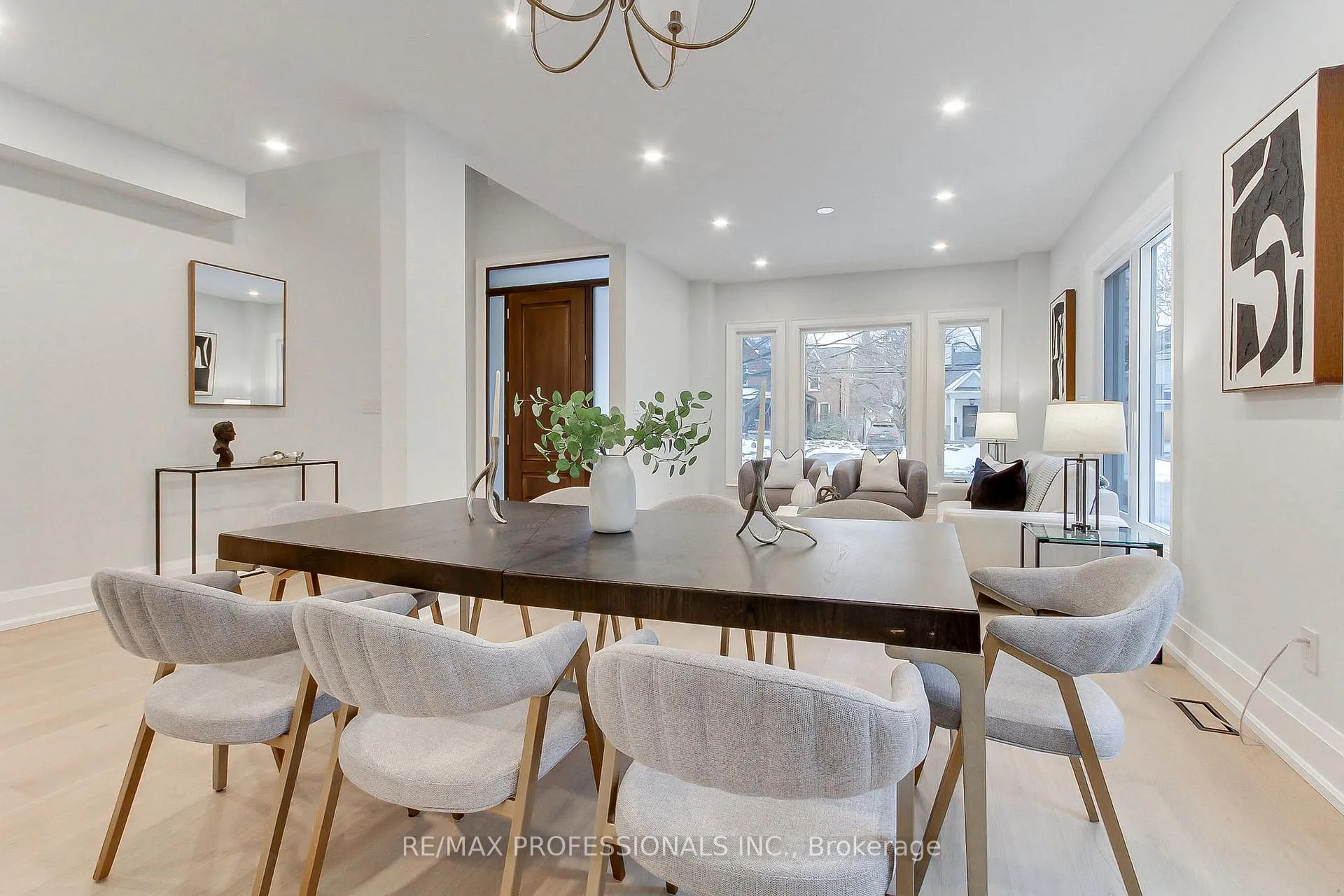 Photo 12 of 432 Smith Avenue, Burlington, Brant — HOMEH