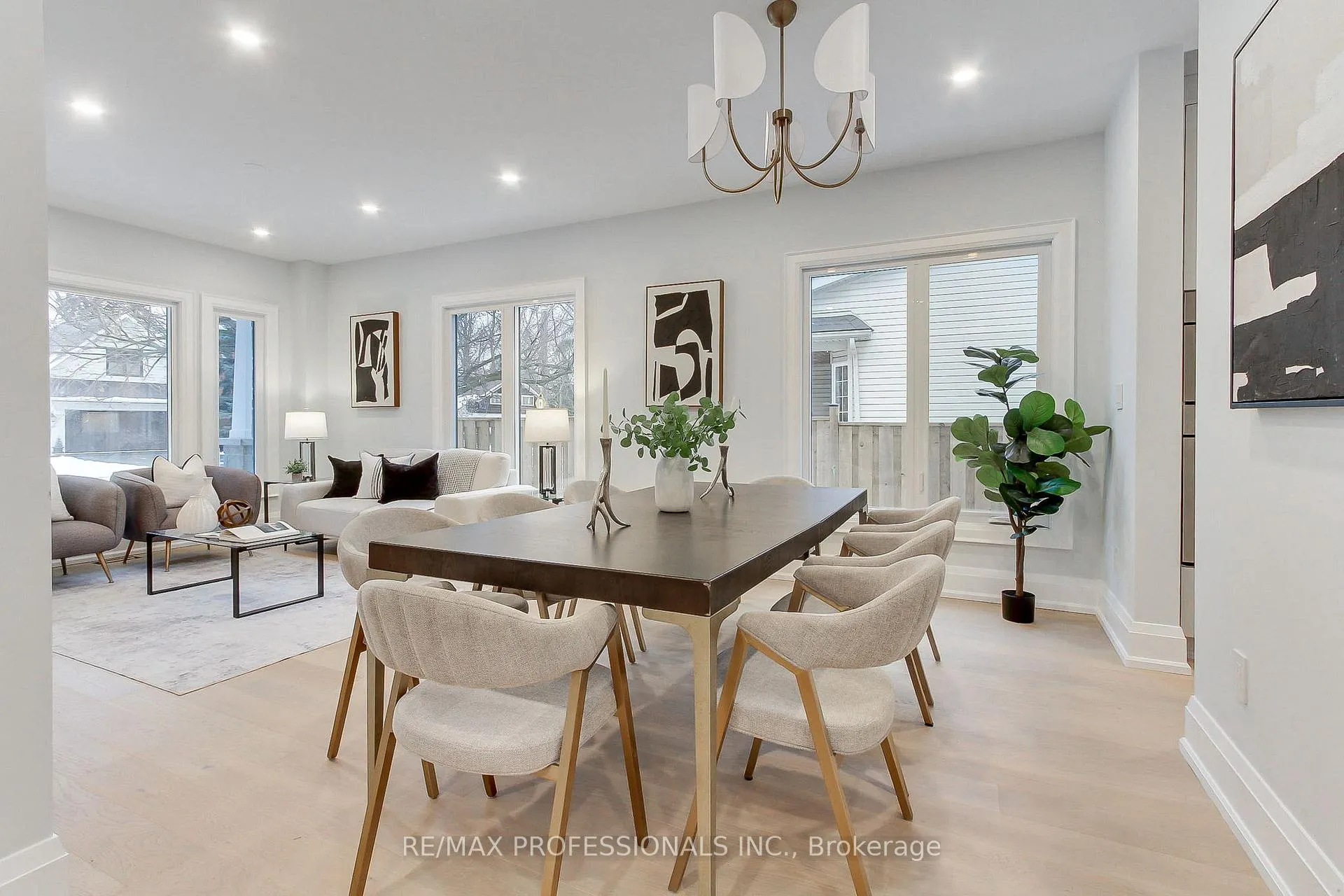 Photo 13 of 432 Smith Avenue, Burlington, Brant — HOMEH