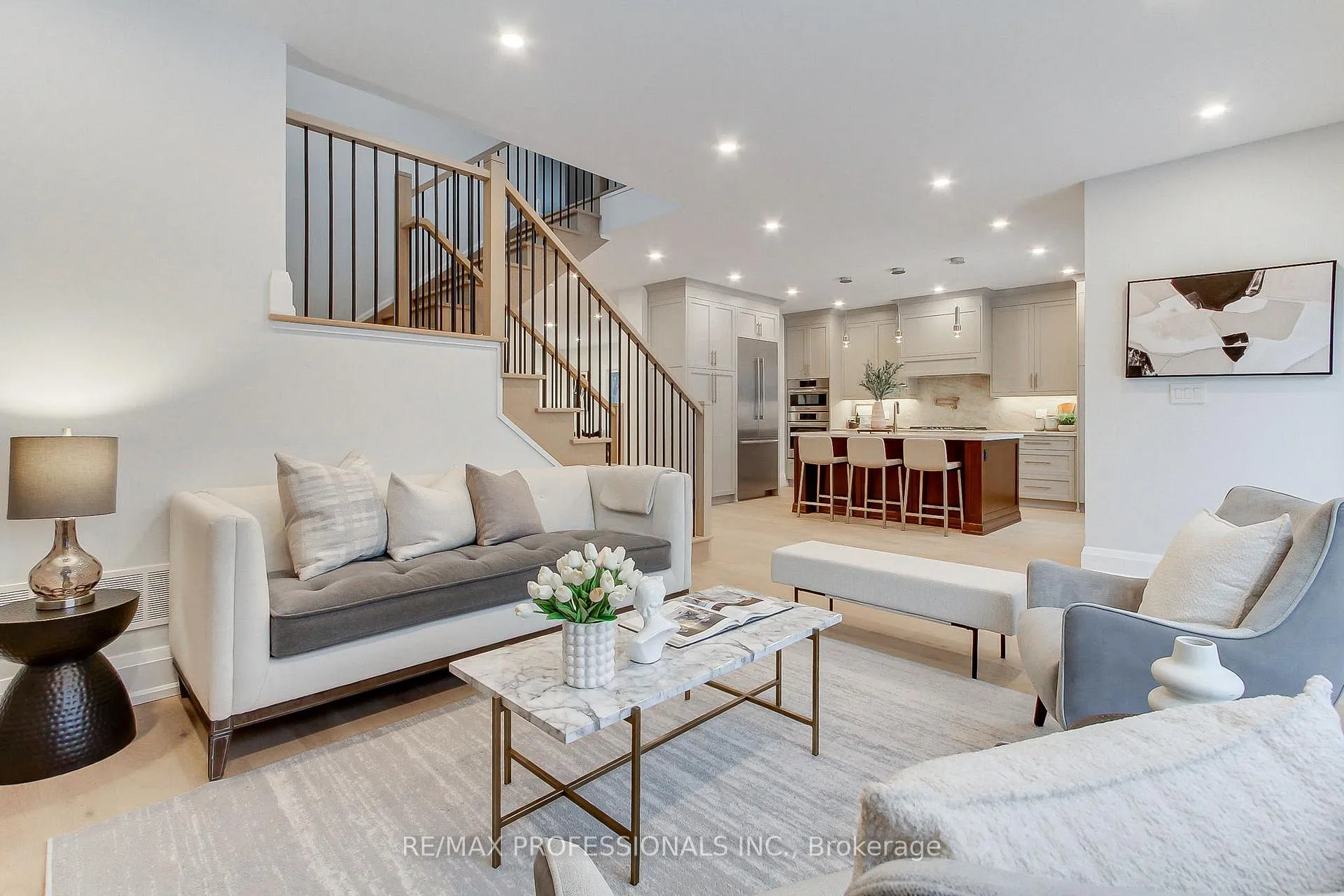 Photo 26 of 432 Smith Avenue, Burlington, Brant — HOMEH