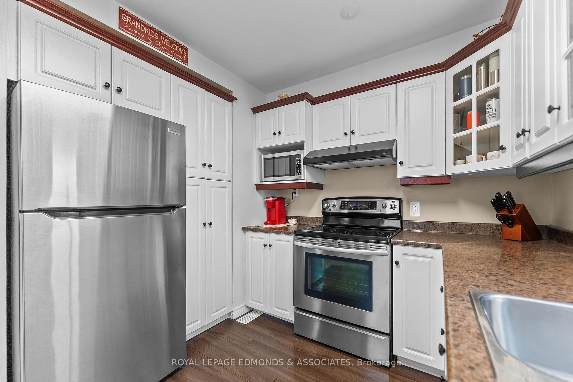 Photo 9 of 341 Chamberlain Street, Pembroke — HOMEH