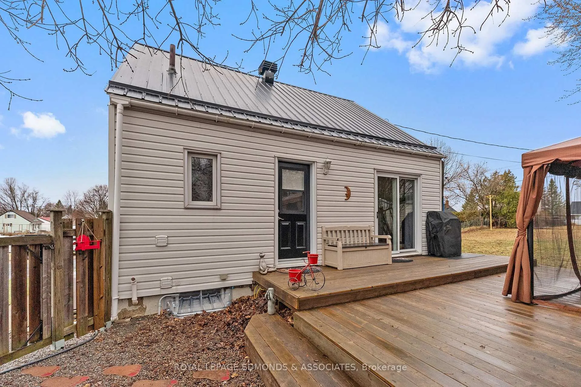 Photo 35 of 341 Chamberlain Street, Pembroke — HOMEH